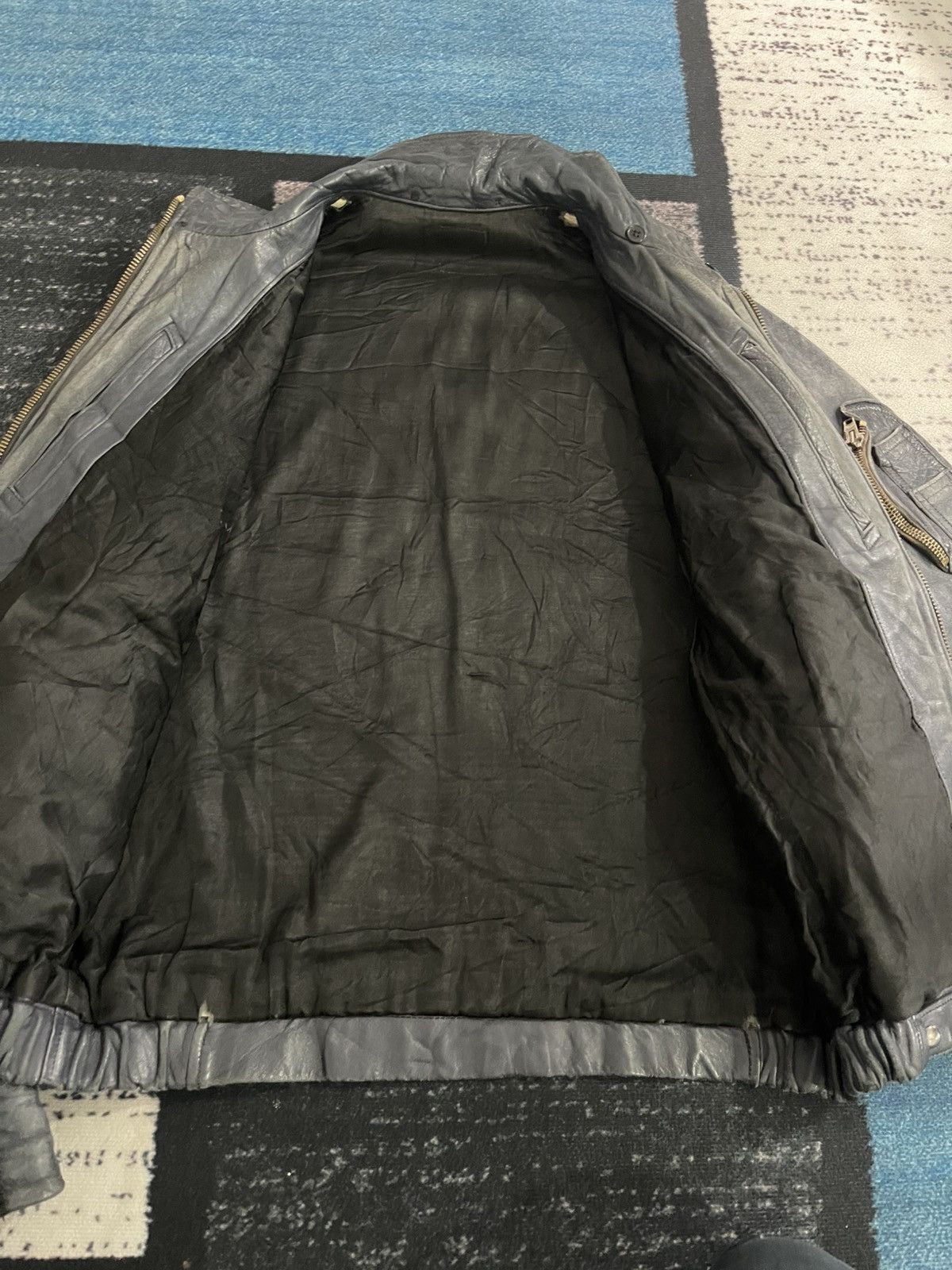Vintage Vintage 1960’s French Air Force Faded Leather Jacket Size US L / EU 52-54 / 3 - 13 Thumbnail