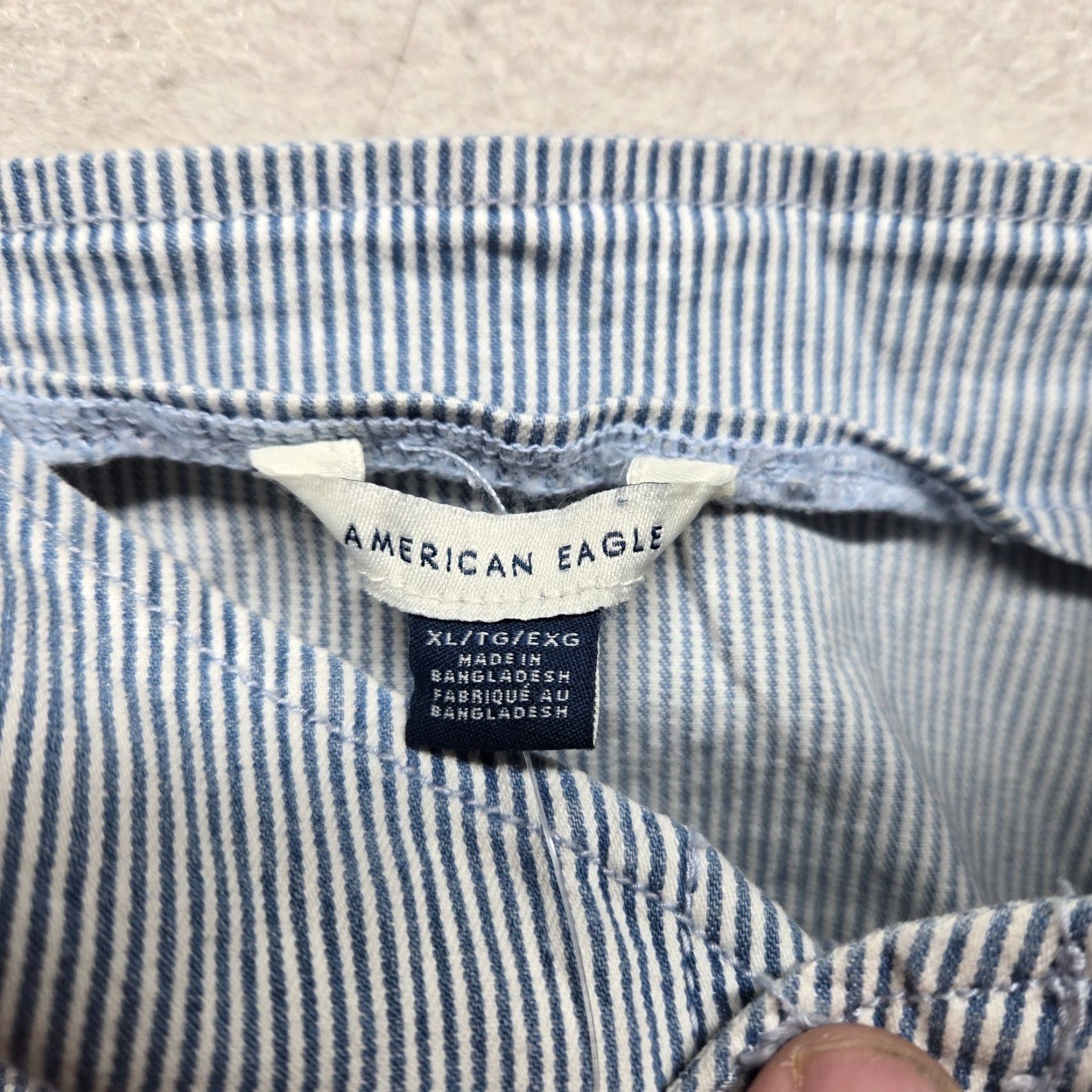 American Eagle Outfitters American Eagle Outfitters Tank Women M Blue Striped V-Neck Spaghetti Strap Sleeveless Jersey Polyester Rayon Casual Summer Colorful Womens Size M / US 6-8 / IT 42-44 - 4 Thumbnail