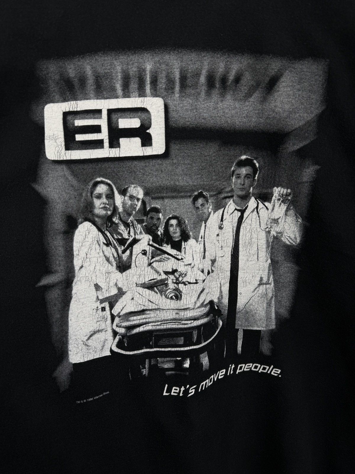 Fruit Of The Loom 🇺🇸 Vintage 1996 ER Movie Warner Bros Let’s Move it People Tee Size US L / EU 52-54 / 3 - 4 Thumbnail