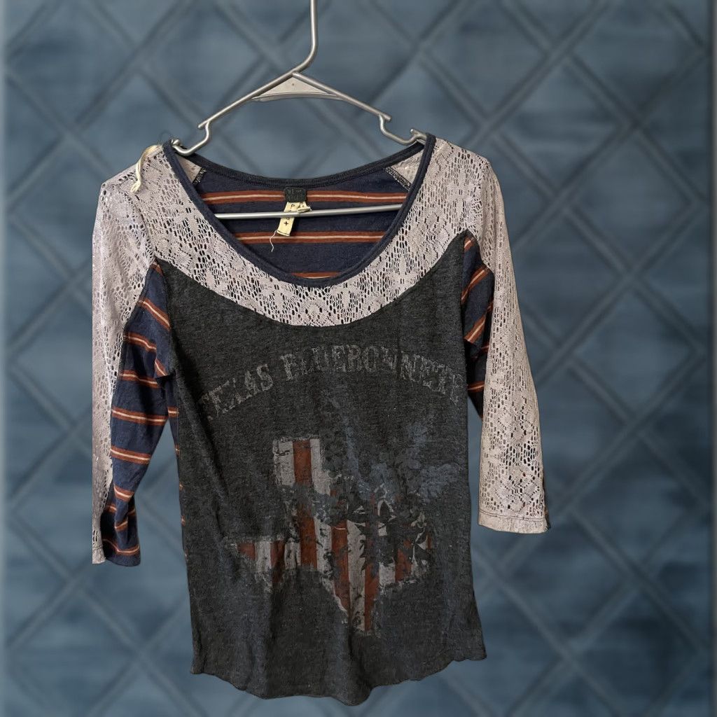 Free People Free People Shirt Lace Top Petite Size S Small Texas Bluebonnets We The Love Me Size S / US 4 / IT 40 - 1 Thumbnail