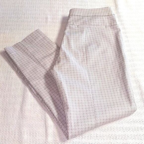 Adrianna Papell Adrianna Papell Embellished Print Slim Leg w Besom Pk Sz. 4 Size 27" / US 4 / IT 40 - 3 Thumbnail