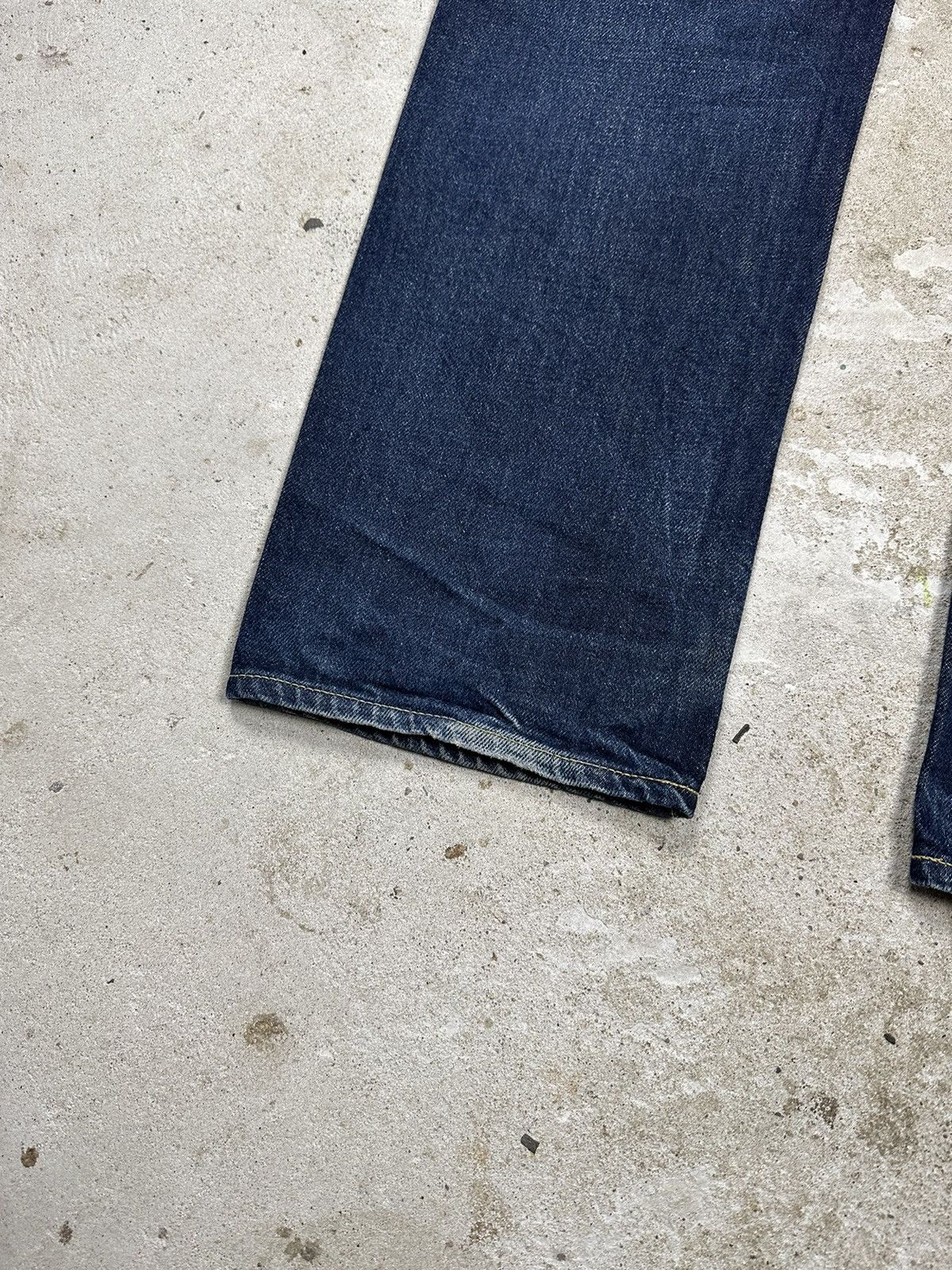 ‼️ Uniqlo All Made in Japan Selvedge Navy Denim Pants
