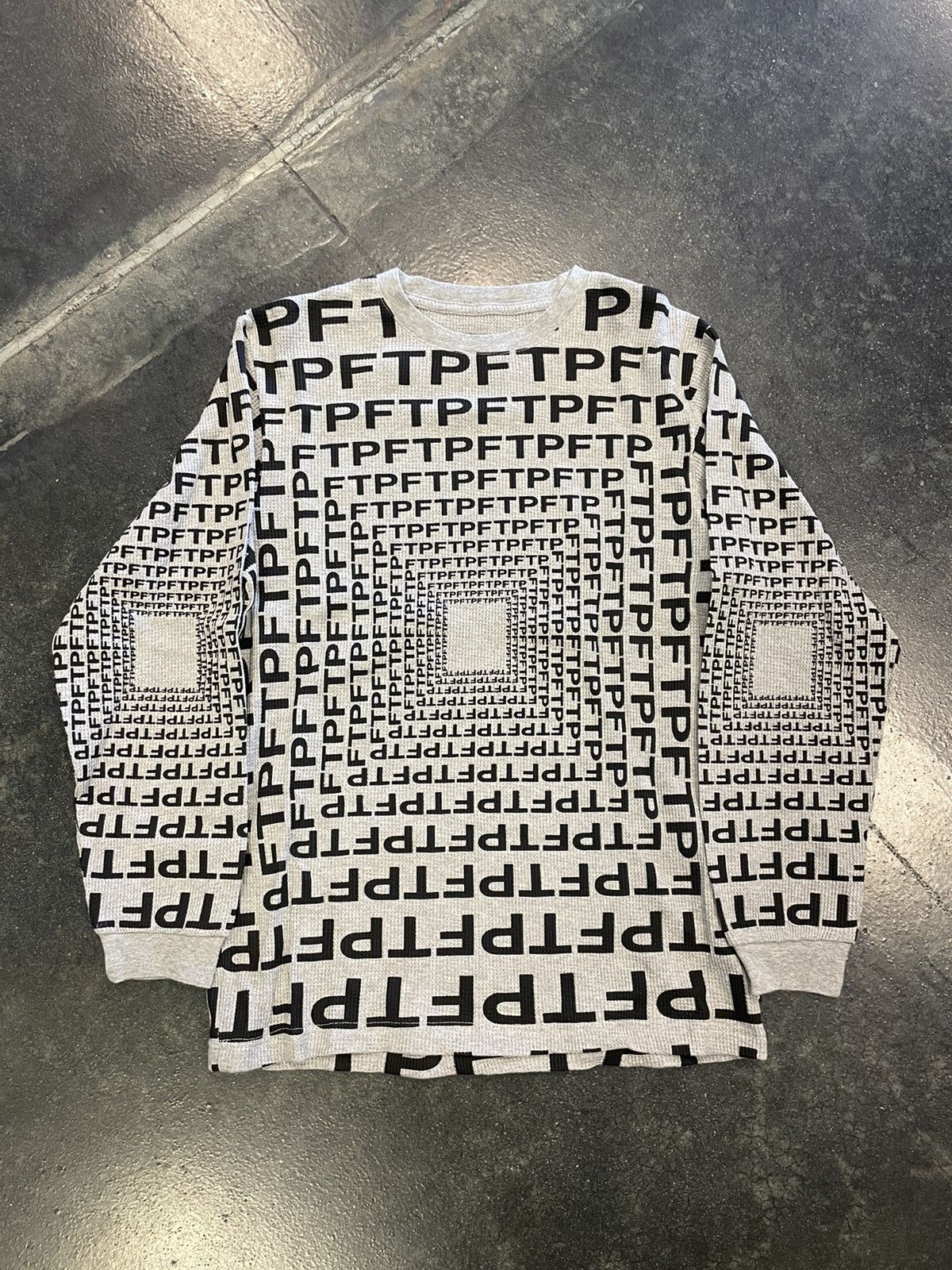 Fuck The Population FTP Thermal Size US M / EU 48-50 / 2 - 1 Thumbnail