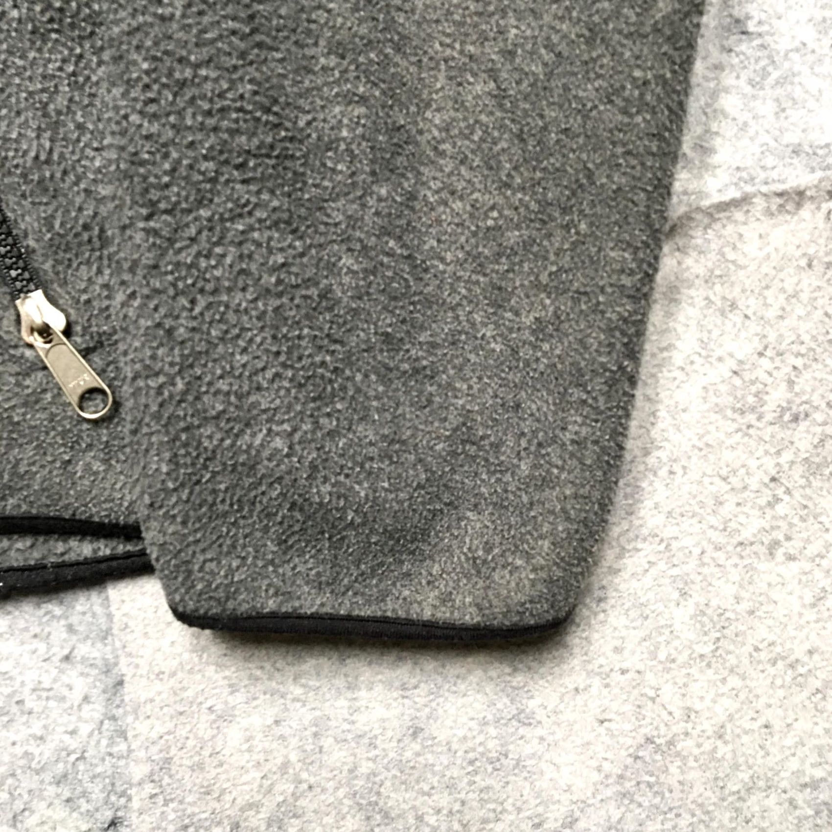 The North Face VINTAGE The North Face Jacket Mens L Gray Fleece Full Zip Made in USA 90s Size US L / EU 52-54 / 3 - 2 Thumbnail