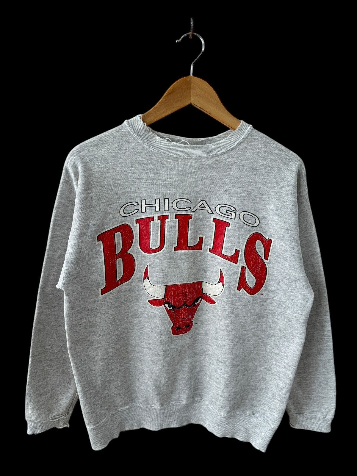 NBA × Vintage Vintage Jostens Chicago Bulls NBA Worn Sweatshirt Size US M / EU 48-50 / 2 - 1 Thumbnail