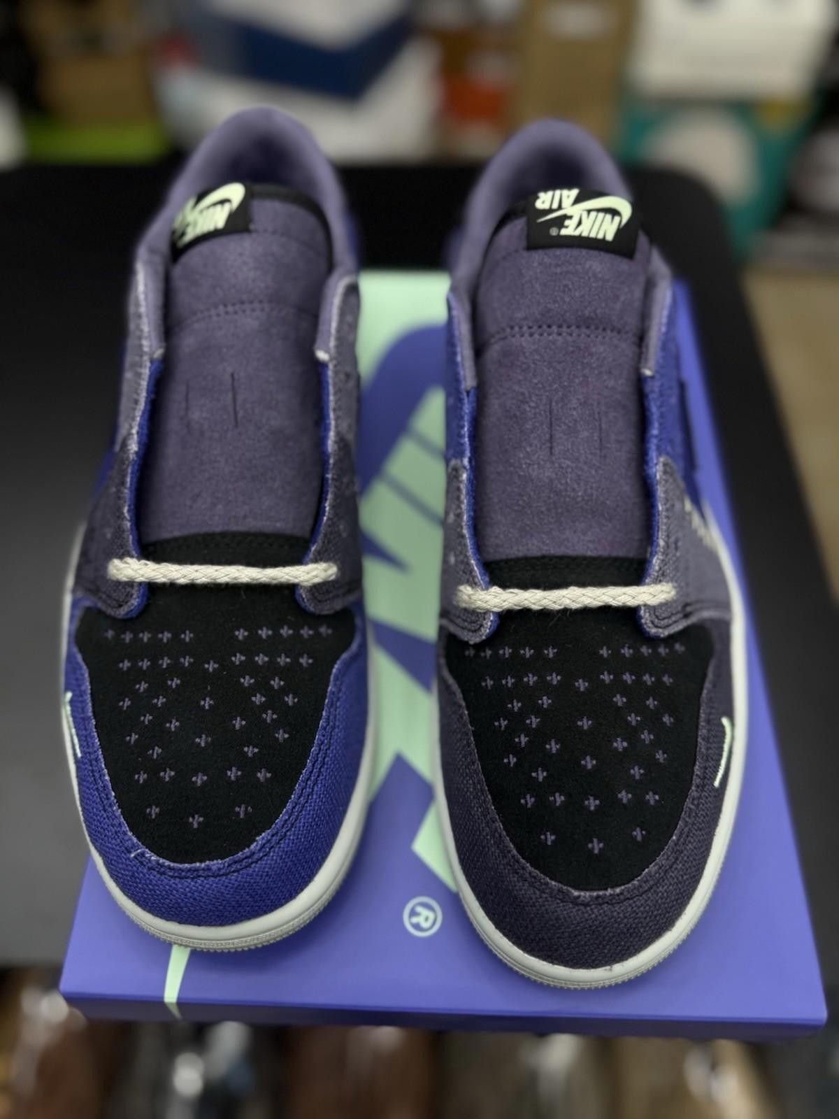 Jordan Brand 10 - Air Jordan 1 Low OG Zion Williamson Voodoo Alternate Size US 10 / EU 43 - 4 Thumbnail