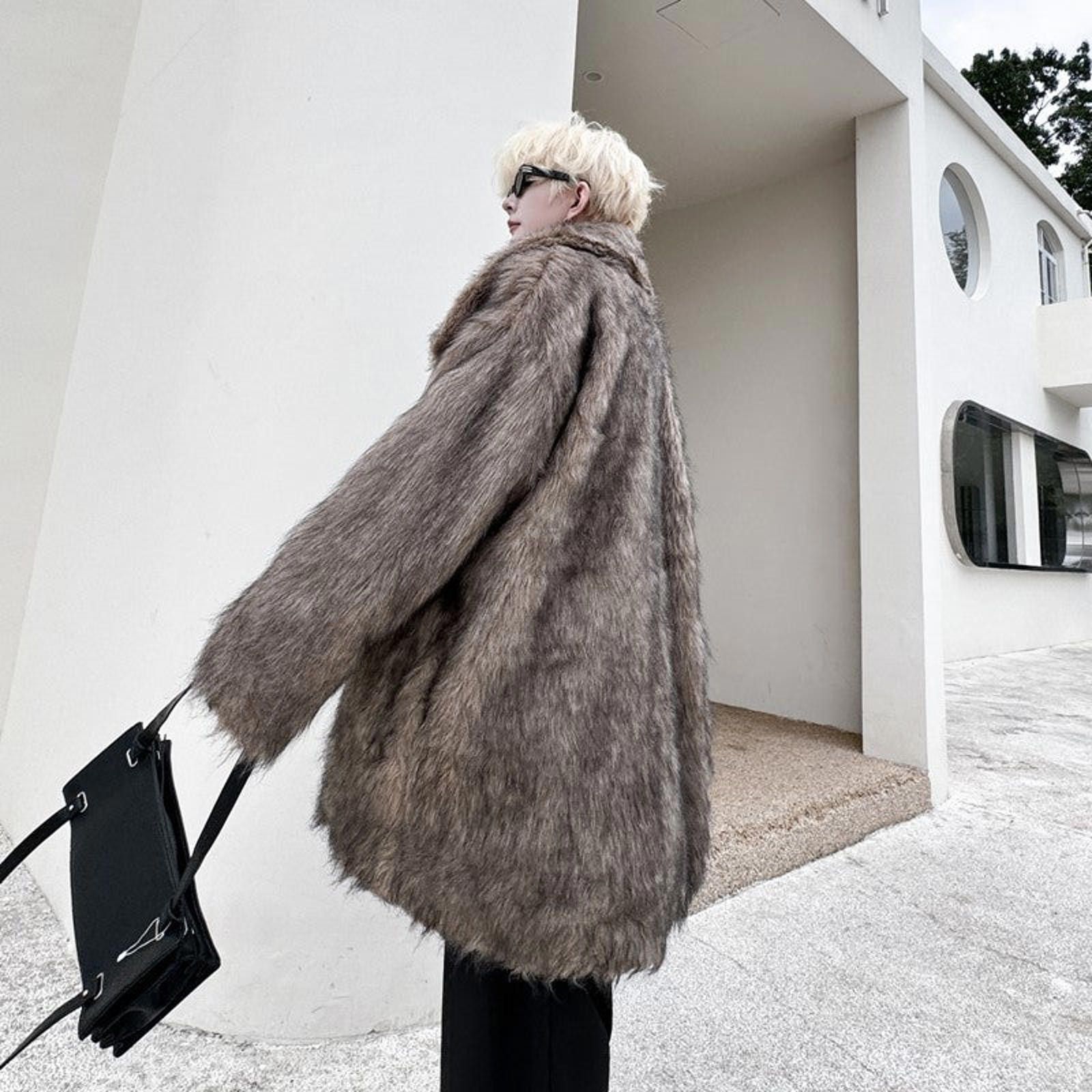 Japanese Brand Oversized Faux Fur Coat, Warm Outerwear Size US M / EU 48-50 / 2 - 3 Thumbnail
