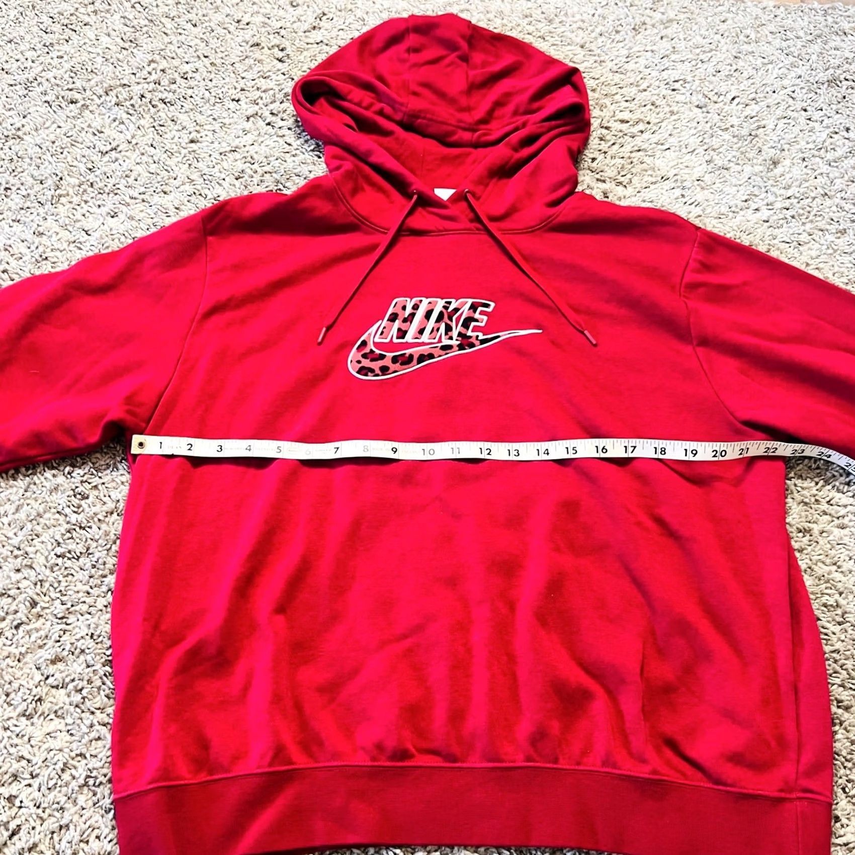 Vintage VINTAGE Nike Red and Cheetah Swoosh Hoodie Sweatshirt Large Womens 90s Retro Size L / US 10 / IT 46 - 2 Thumbnail