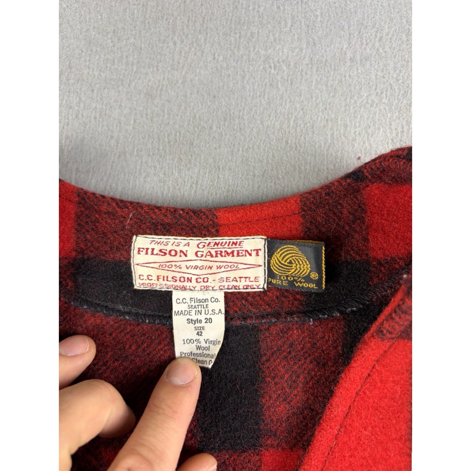 Filson VINTAGE Filson Mackinaw Wool Vest Mens 42 Red Plaid USA Made Wool Style Vest Size US XS / EU 42 / 0 - 4 Thumbnail