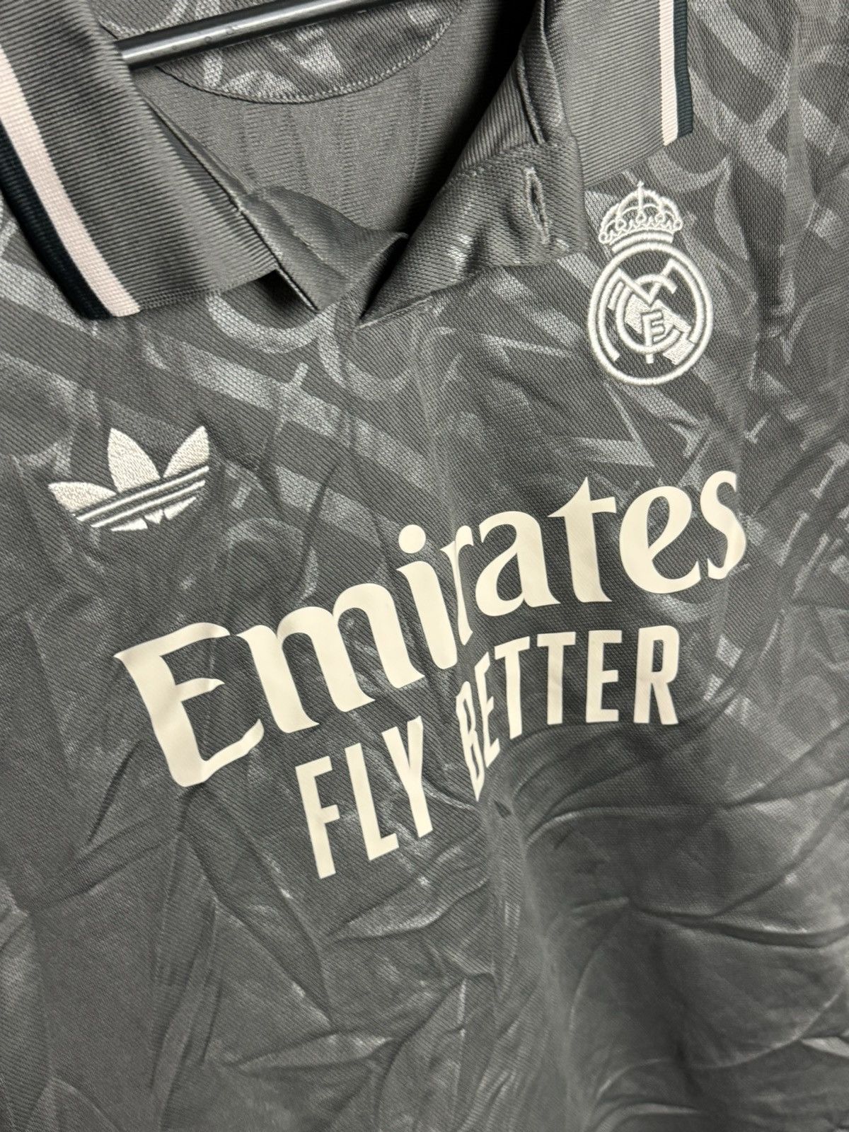 Adidas KIDS Real Madrid 24/25 Third Bellingham Football Jersey Size US XS / EU 42 / 0 - 4 Thumbnail