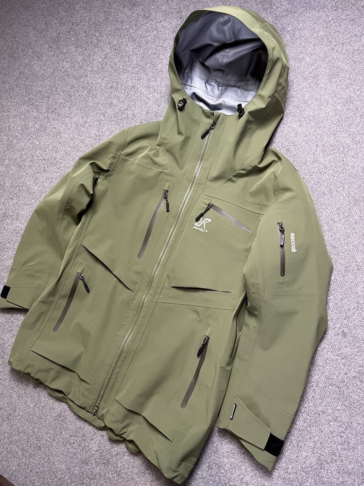 Other Revolution Race Gore Tex Jacket Size L / US 10 / IT 46 - 3 Thumbnail