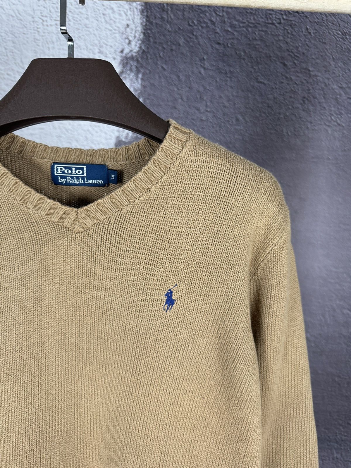 Polo Ralph Lauren Polo Ralph Lauren light brown knitwear v-neck sweater Size US M / EU 48-50 / 2 - 4 Thumbnail