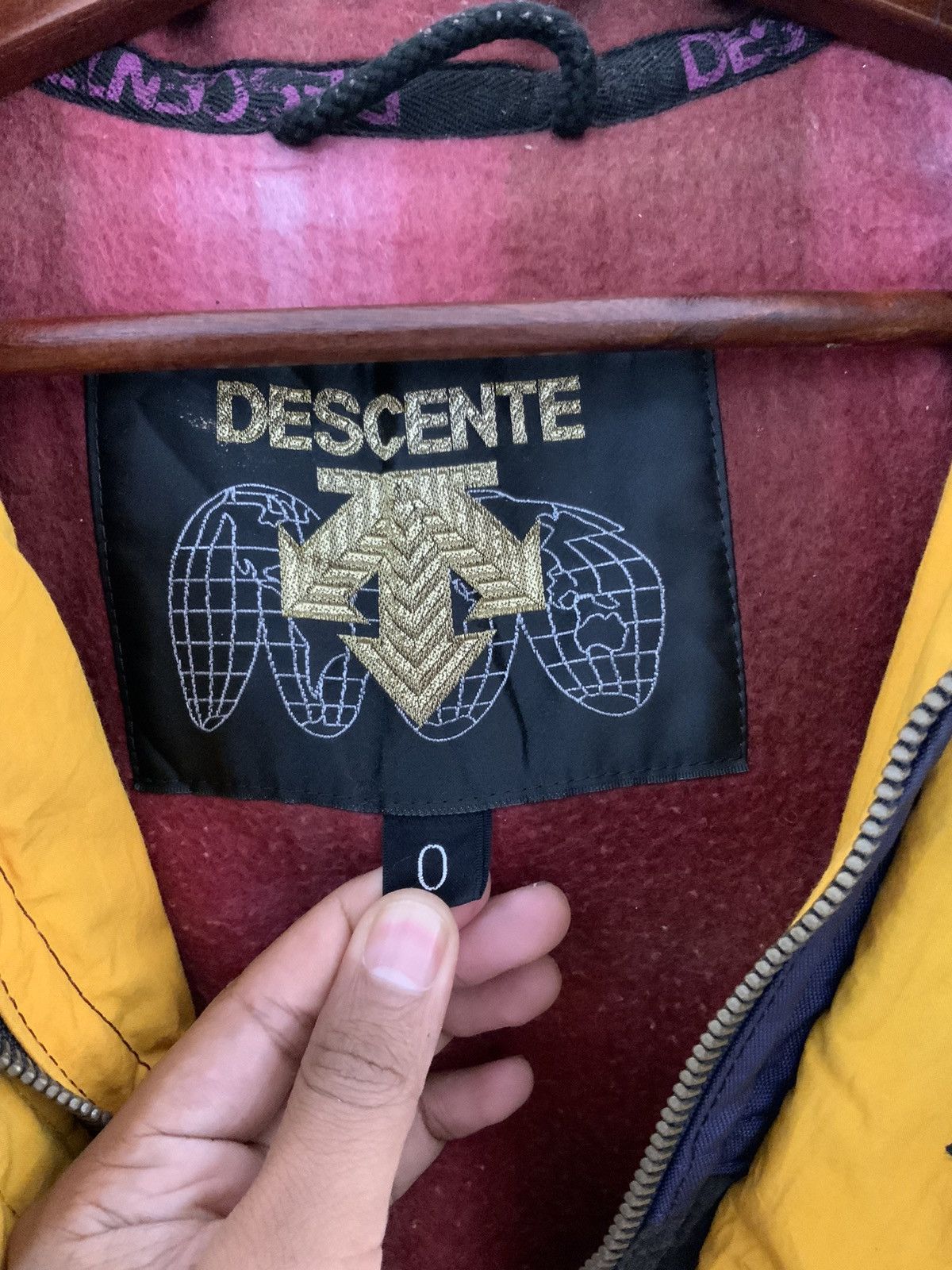 Descente Vintage Descente Techno Gear Fade Ski Hoodie Jacket Size US XL / EU 56 / 4 - 14 Thumbnail