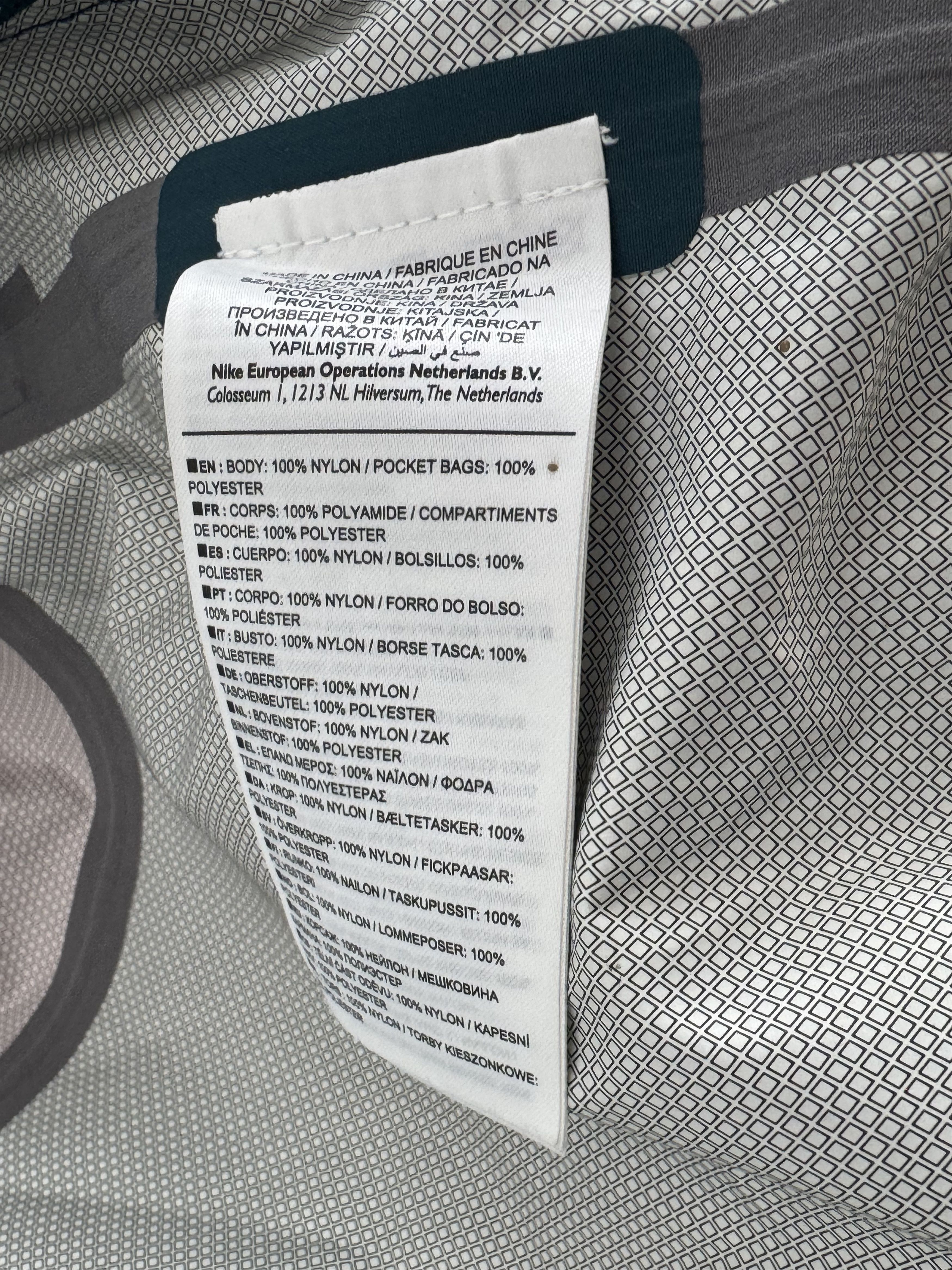 Nike ACG Nike ACG 2.5 Waterproof Packable Jacket Summit acronym Size US L / EU 52-54 / 3 - 10 Thumbnail