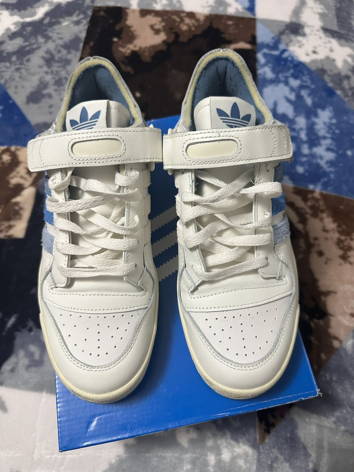 Adidas ADIDAS WHITE BLUE Size US 8 / EU 41 - 6 Thumbnail