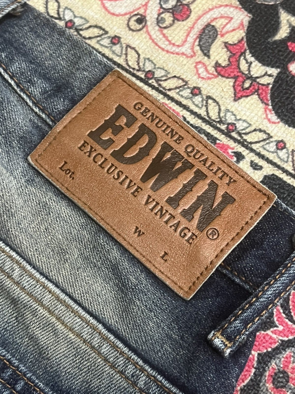 Tornado Mart Vintage Japanese Edwin XVS Dark Blue Faded Washed Flare Jean Size US 28 / EU 44 - 8 Thumbnail