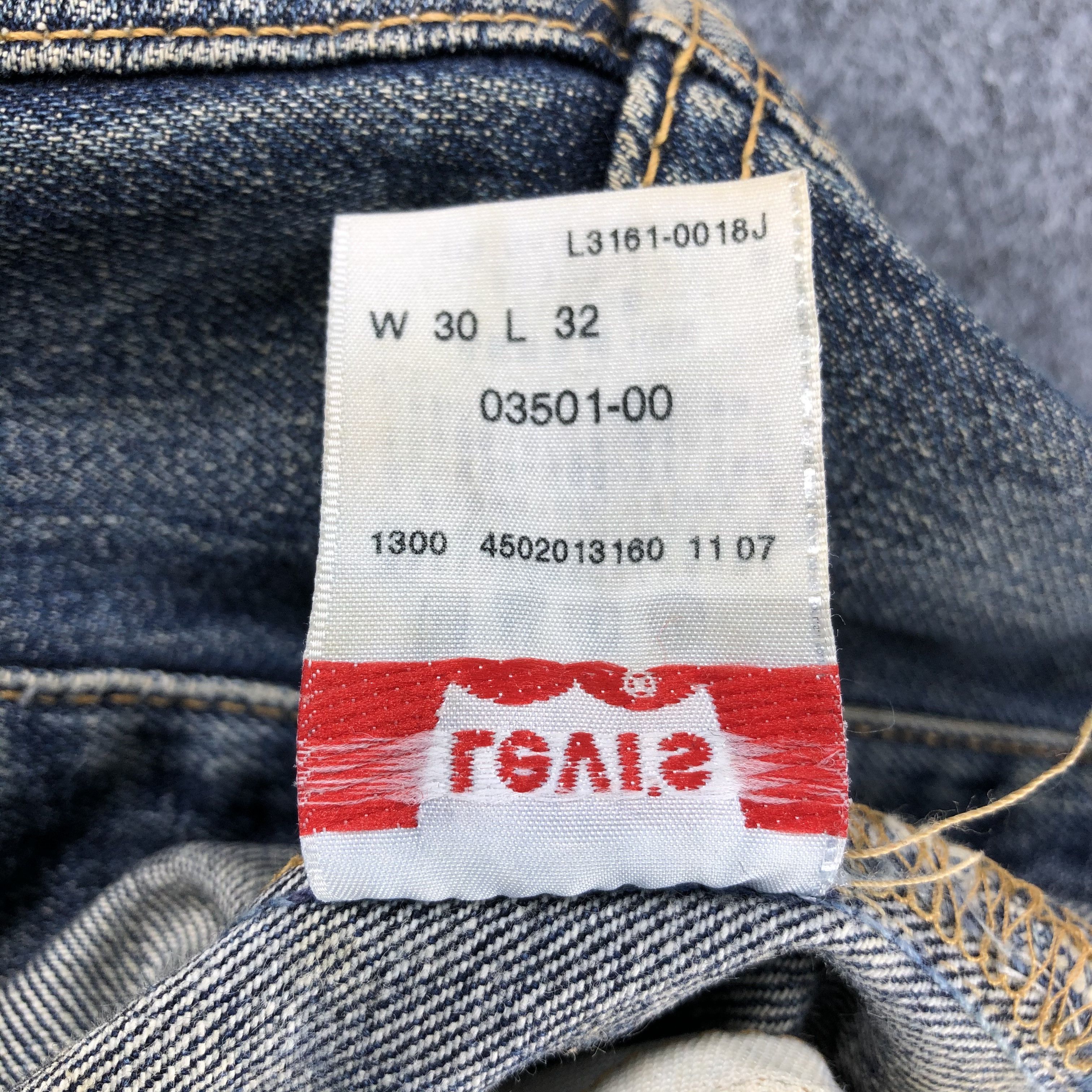 Levi's Vintage Levis 501 Jeans Dark Wash Denim KJ345 Size US 30 / EU 46 - 11 Thumbnail