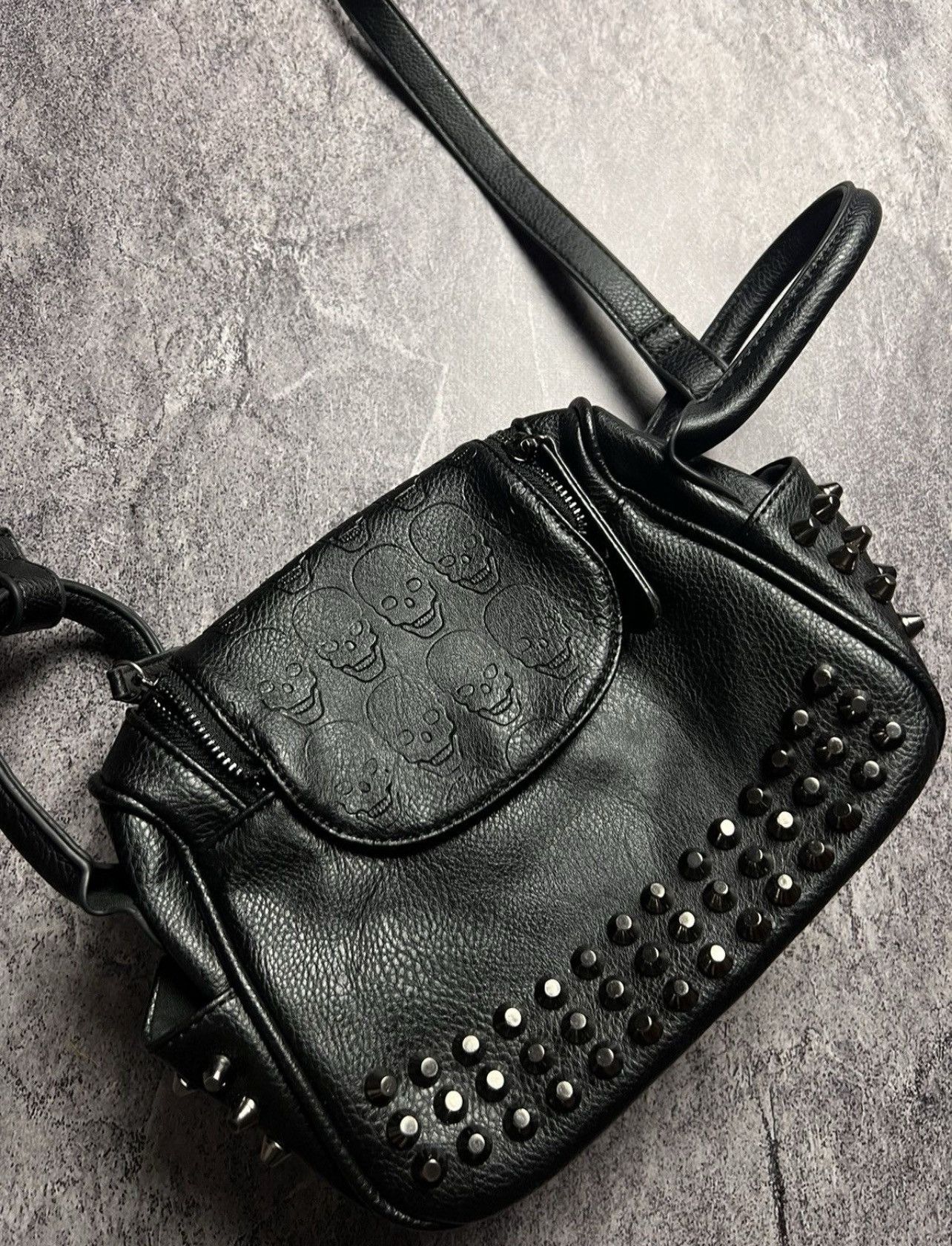 Seditionaries 12K Alexander McQueen Style leather skull shoulder punk bag Size ONE SIZE - 3 Thumbnail