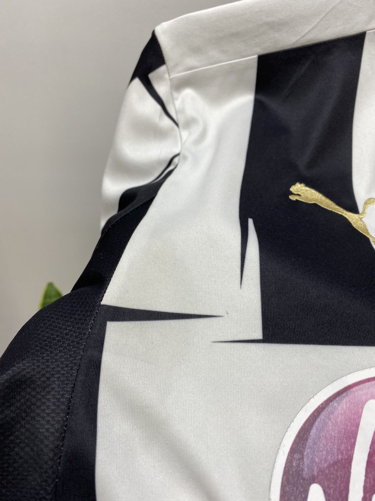 Puma Newcastle United Shirt Jersey 2012-2013 Puma Virgin Money Size US L / EU 52-54 / 3 - 12 Thumbnail