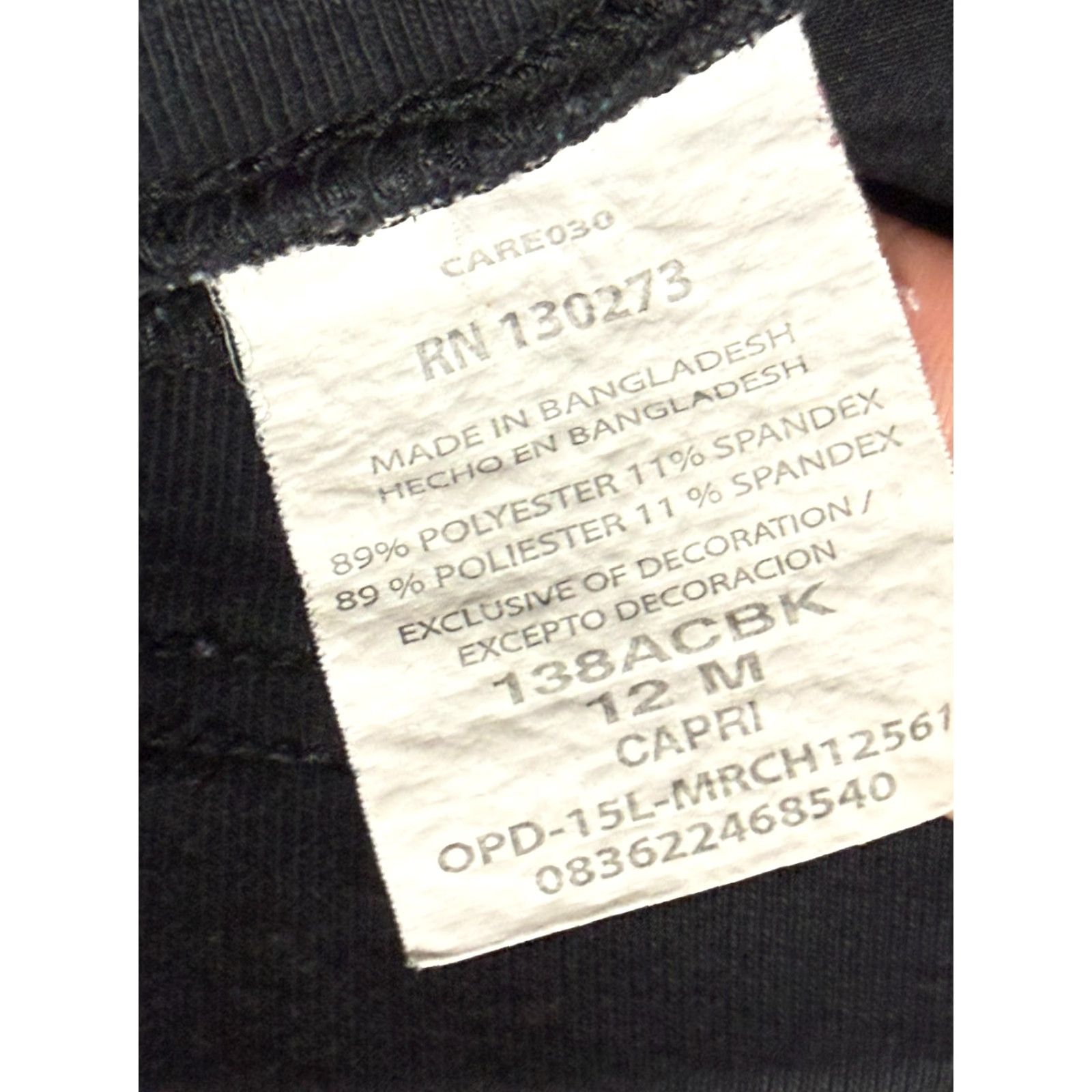 Lee Riders by Lee Pants Women's Capri Black Pockets Button Size M Regular Size 32" / US 10 / IT 46 - 3 Thumbnail