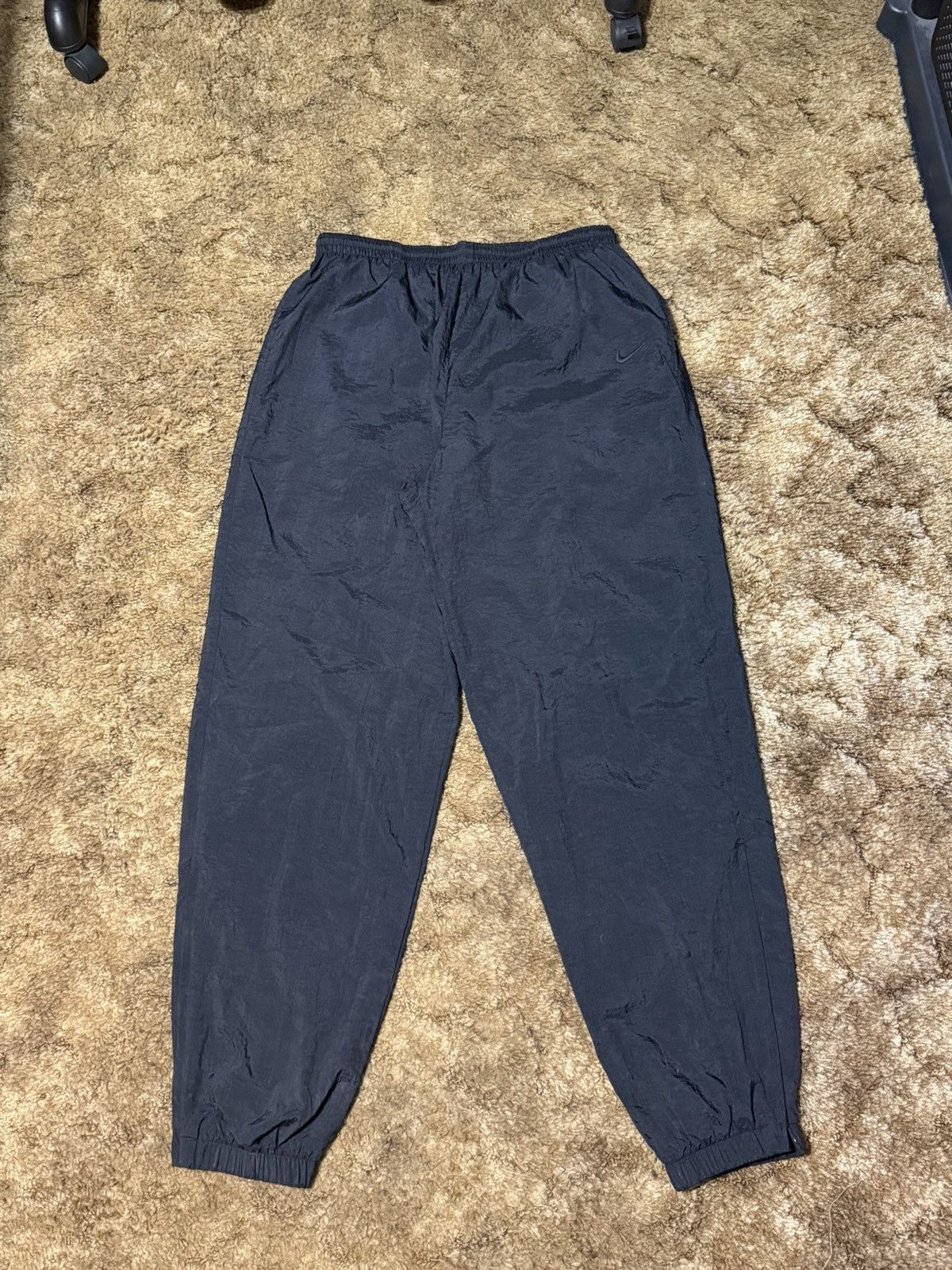 Nike Vintage 90s Nike Sweatpants Joggers Black XLarge Size US 30 / EU 46 - 1 Thumbnail
