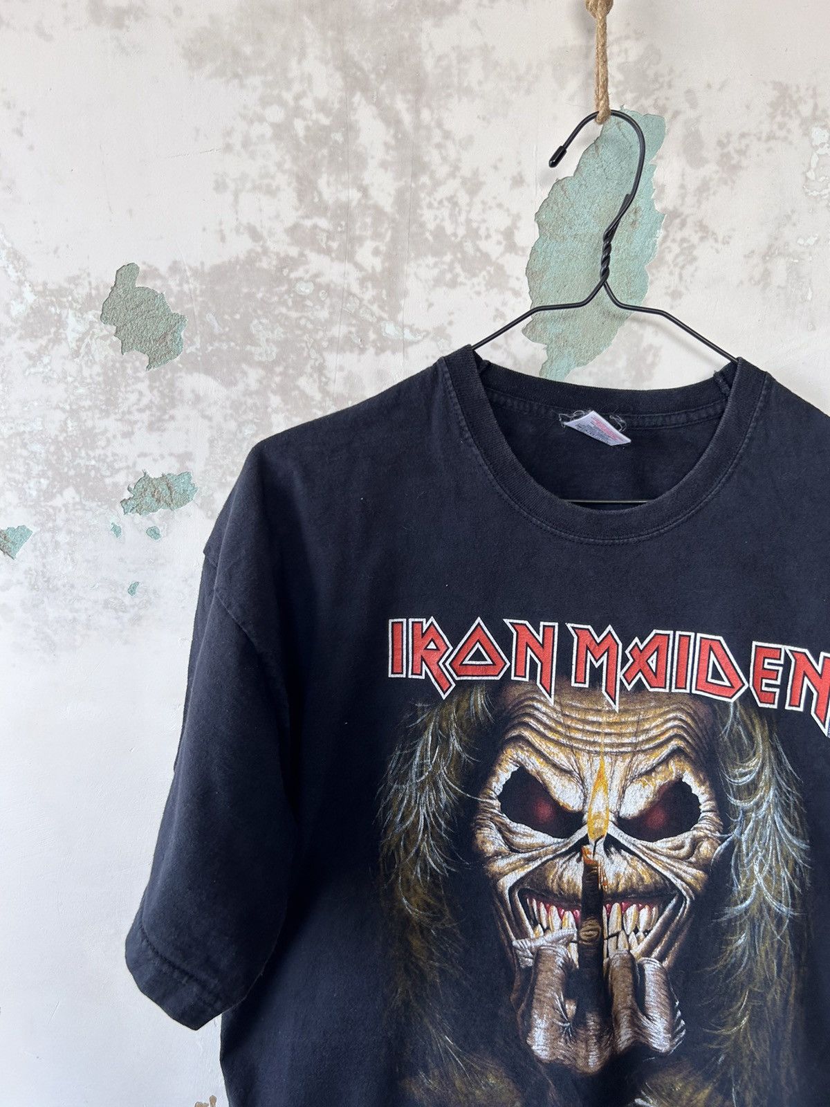 Iron Maiden VINTAGE IRON MAIDEN ROCK T-SHIRT Size US XL / EU 56 / 4 - 2 Thumbnail