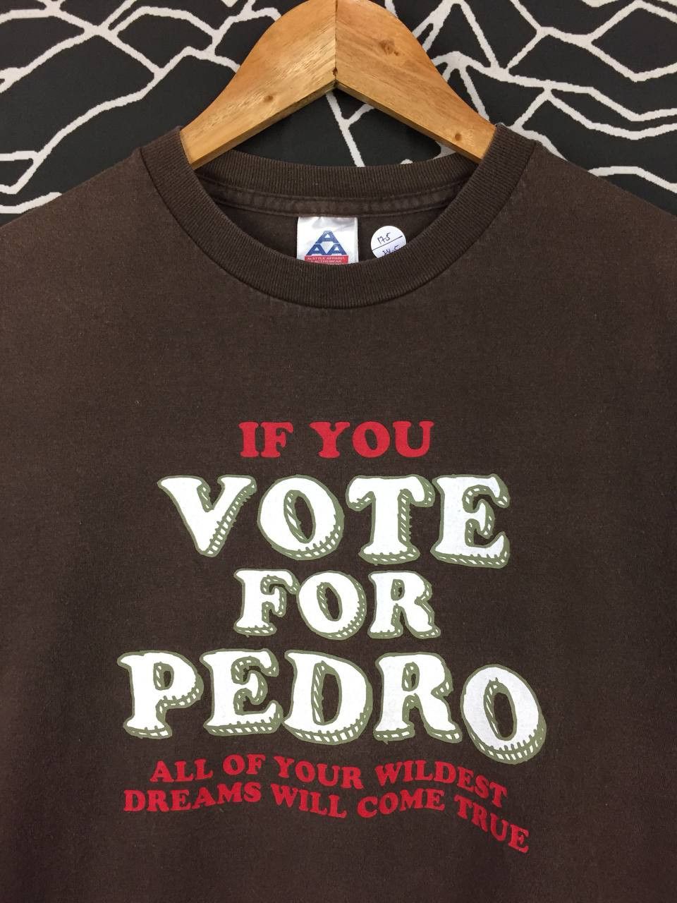 Vintage Vtg Y2K Vote For Pedro Napoleon Dynamite Movie Tee Size US S / EU 44-46 / 1 - 3 Thumbnail