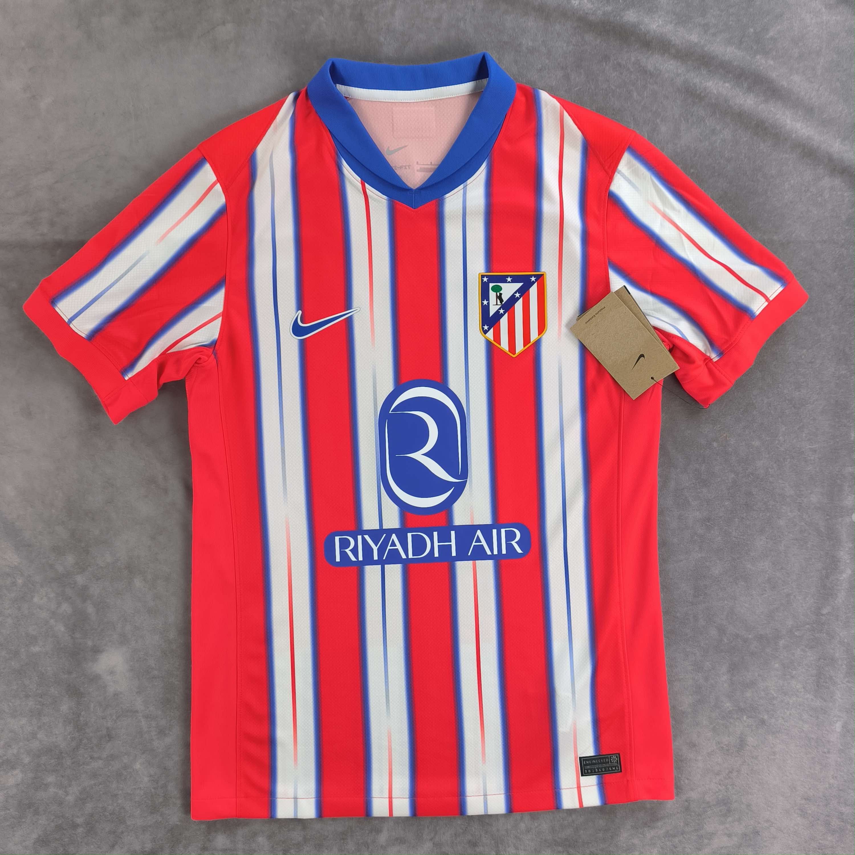 Nike NEW Atletico Madrid 2024-25 home Correa football jersey S Size US S / EU 44-46 / 1 - 2 Thumbnail