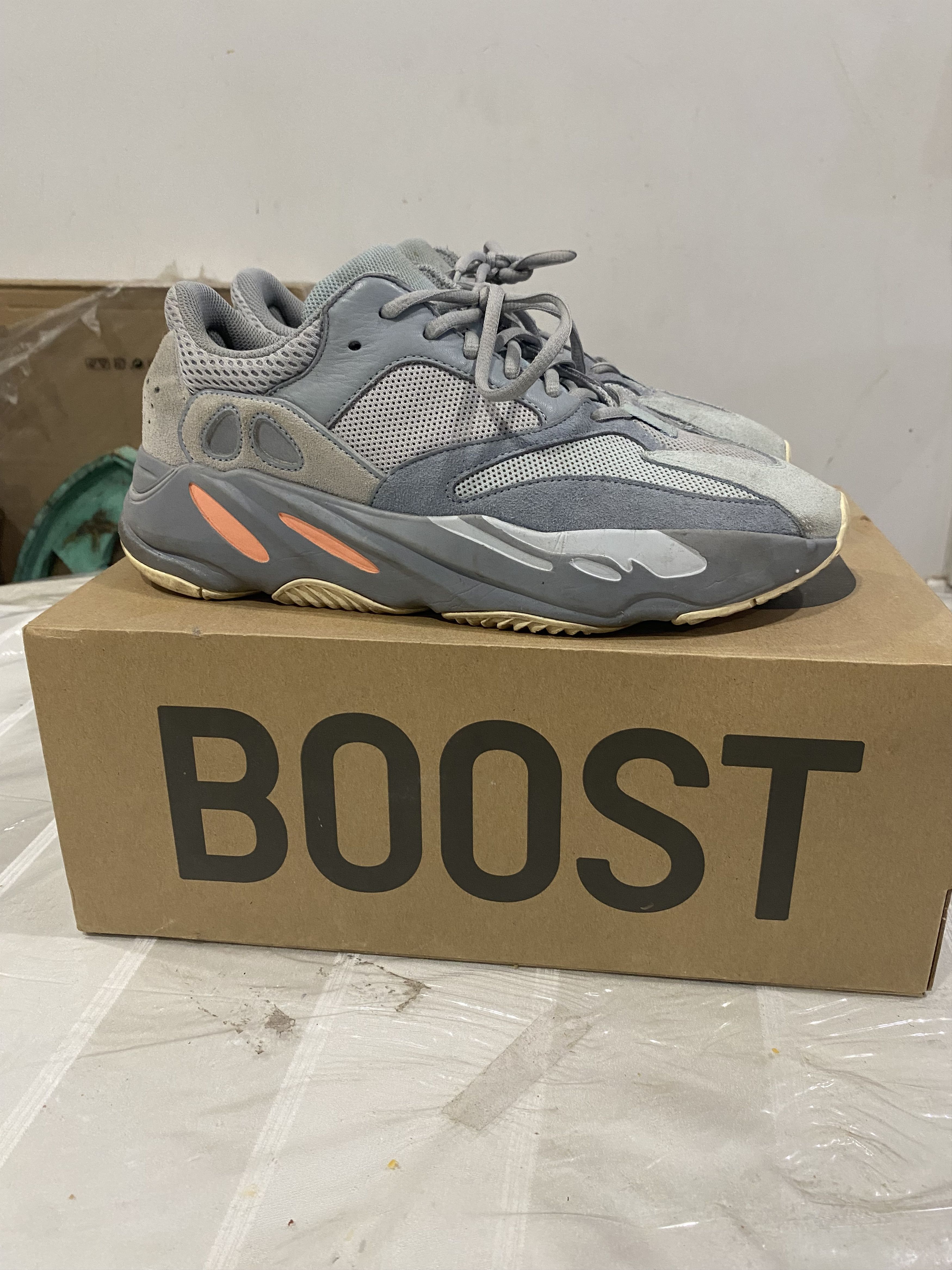 Yeezy YEEZY BOOST 700 INERTIA Size US 11 / EU 44 - 1 Thumbnail