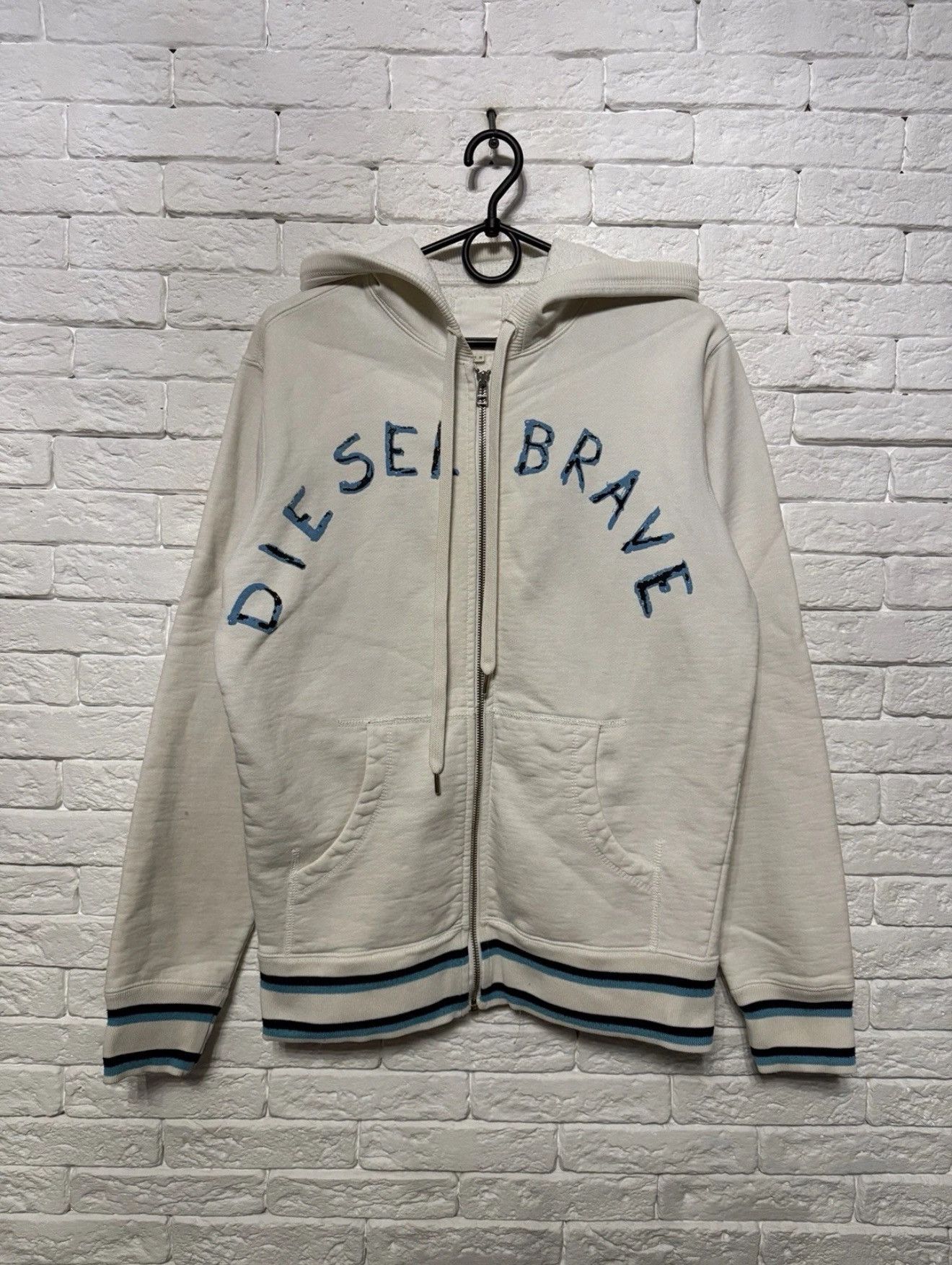 Diesel Diesel Huge Graphic Logo Full Zip Hoodie Diesel Brave Sz M Size US M / EU 48-50 / 2 - 1 Thumbnail