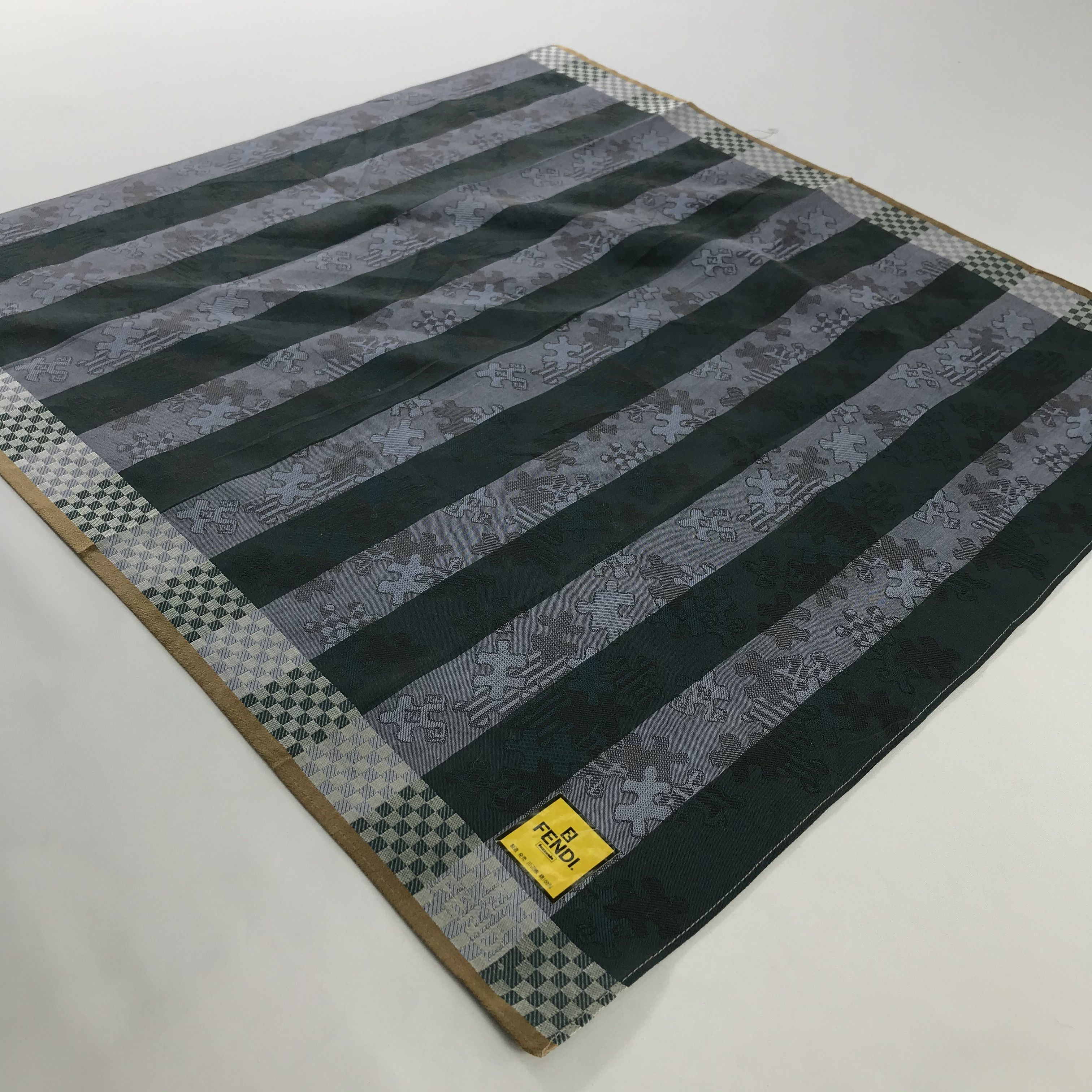 Vintage Vintage Fendi Bandana / Handkerchief / Neckerchief - S708 Size ONE SIZE - 2 Thumbnail