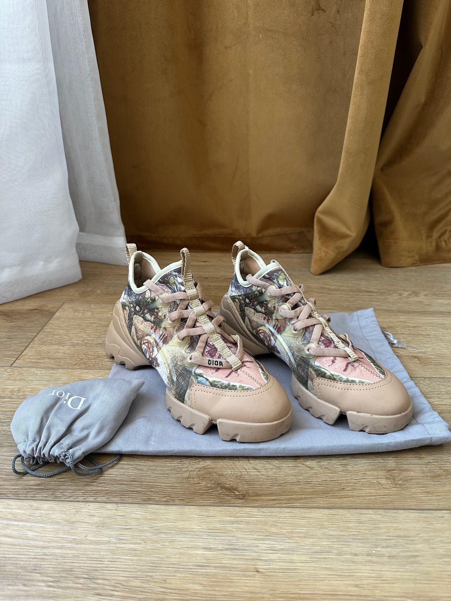 Dior 🔥85% OFF🔥 [SALE] Dior Christian D-Connect Sneaker Size US 8 / IT 38 - 1 Thumbnail