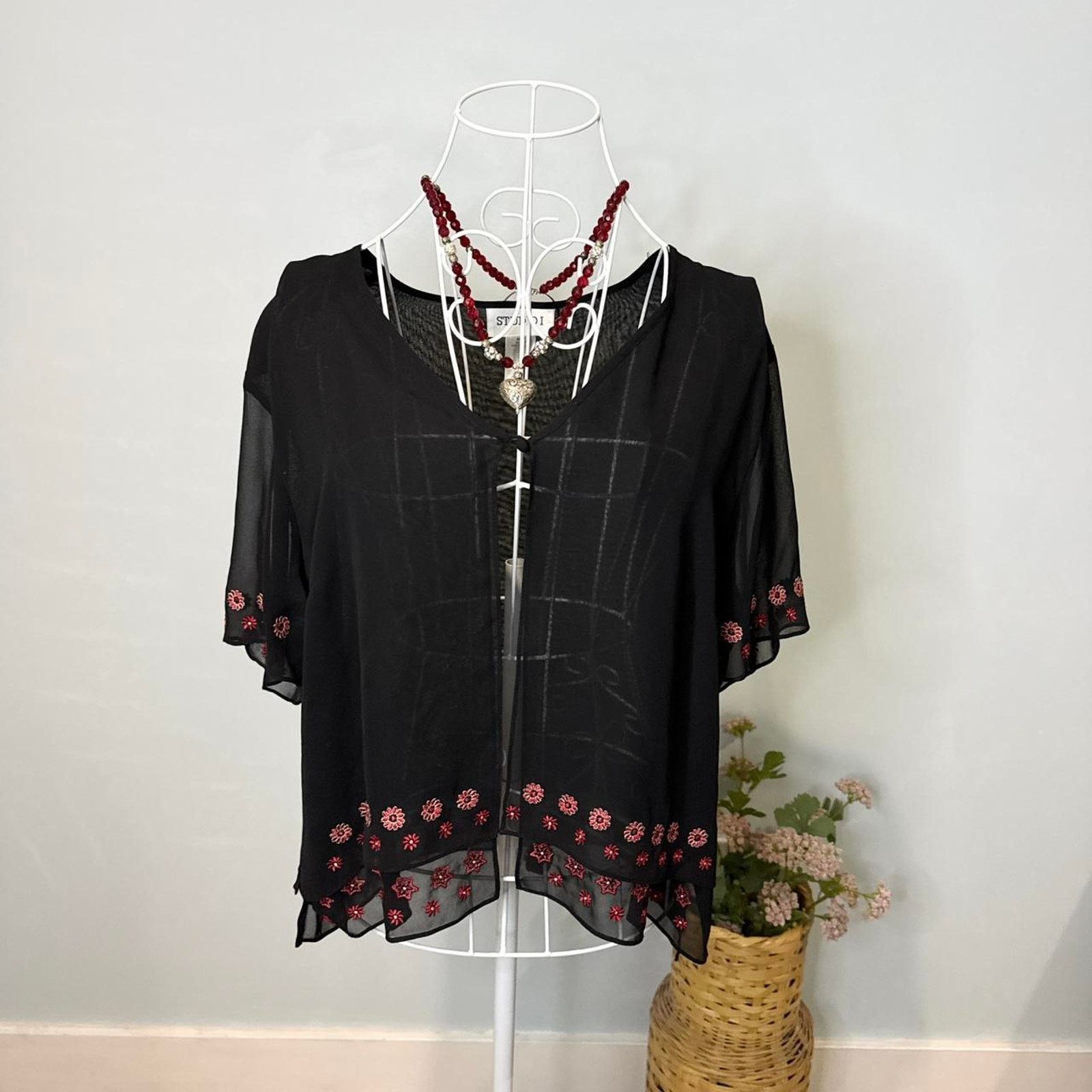 Other black & red vintage 90s sheer embroidered pull over top Size M / US 6-8 / IT 42-44 - 2 Thumbnail