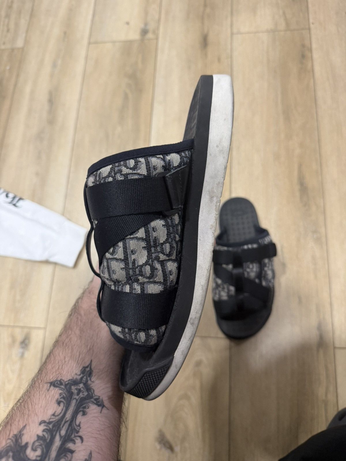 Dior Dior alpha oblique slides size 42 Size US 9 / EU 42 - 5 Thumbnail