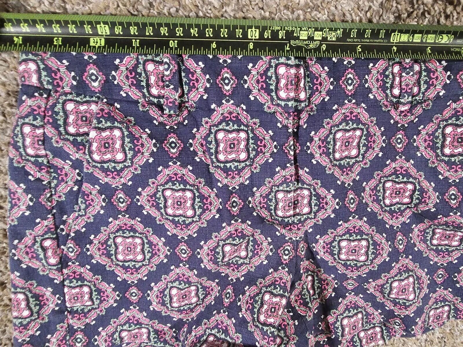 Designer j. crew Boardwalk Paisley shorts style 73910 size 00 Size 24" / US 00 / IT 34 - 3 Thumbnail