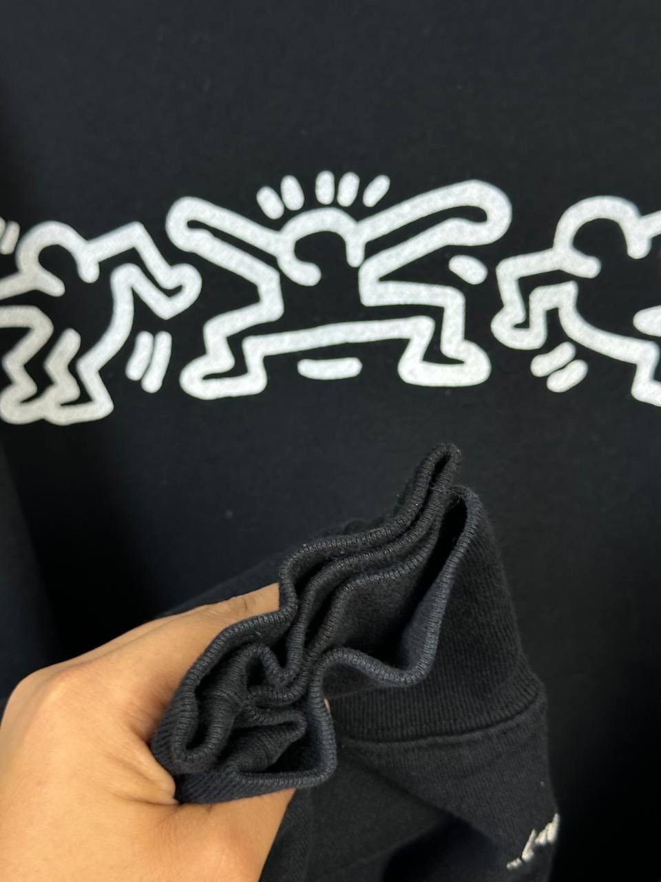 Keith Haring × Uniqlo KEITH HARING X UNIQLO BLACK SWEATSHIRT Size US XXL / EU 58 / 5 - 7 Thumbnail