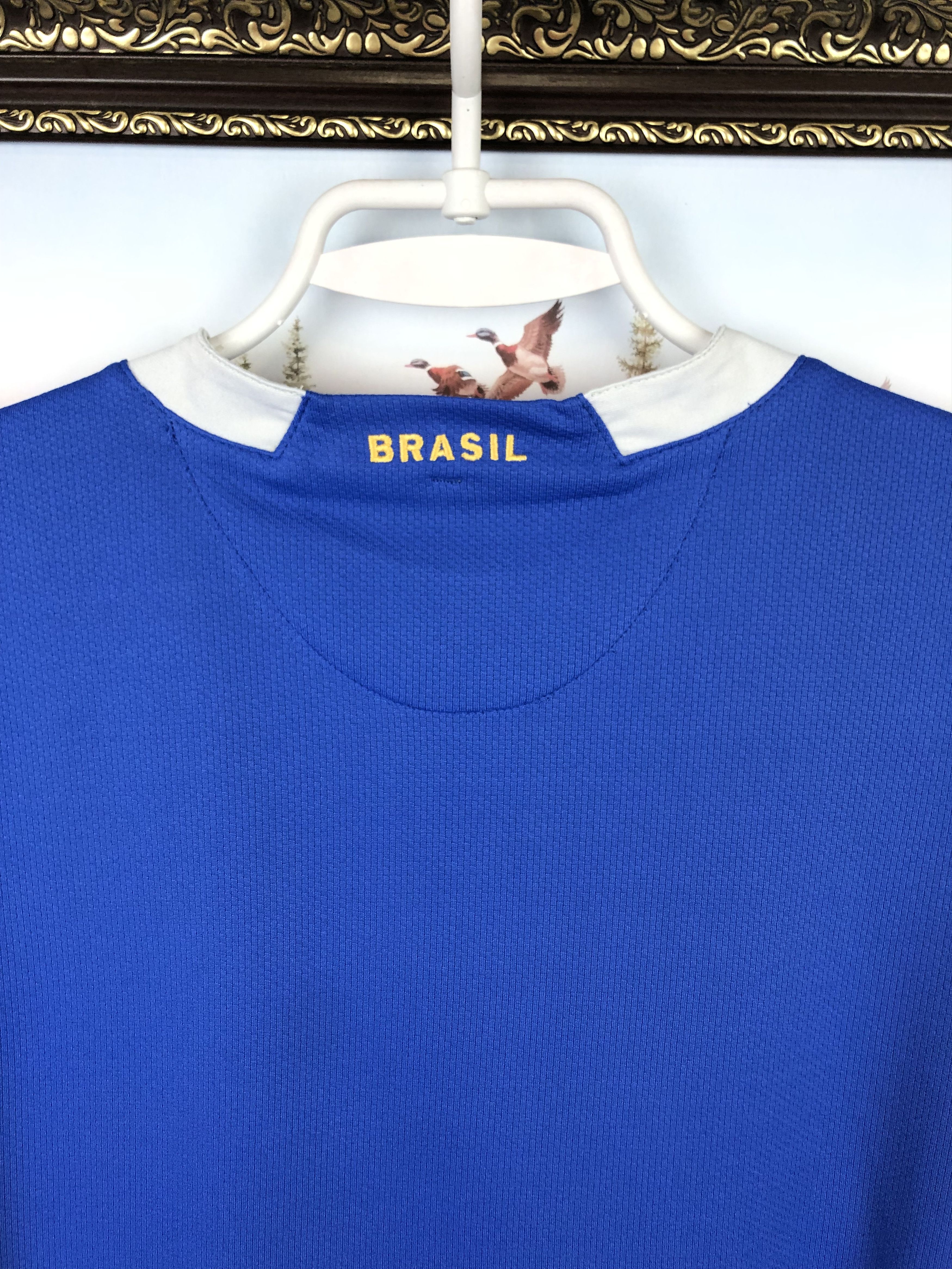 Nike Brazil football shirt Soccer Nike Jersey National Trikot Size US M / EU 48-50 / 2 - 10 Thumbnail