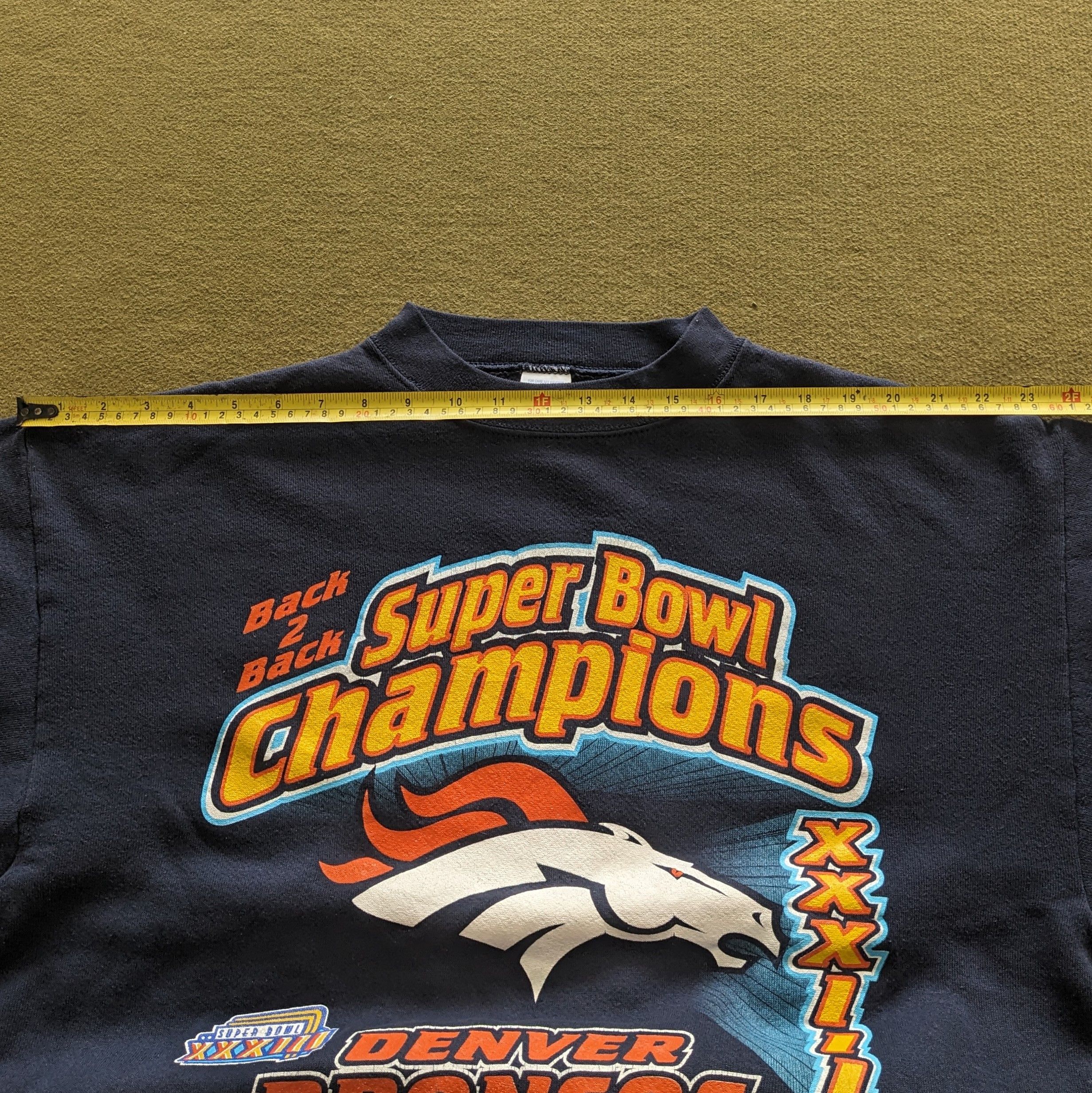 Champion Vintage Denver Broncos Super Bowl Champions Sweatshirt Size US L / EU 52-54 / 3 - 4 Thumbnail