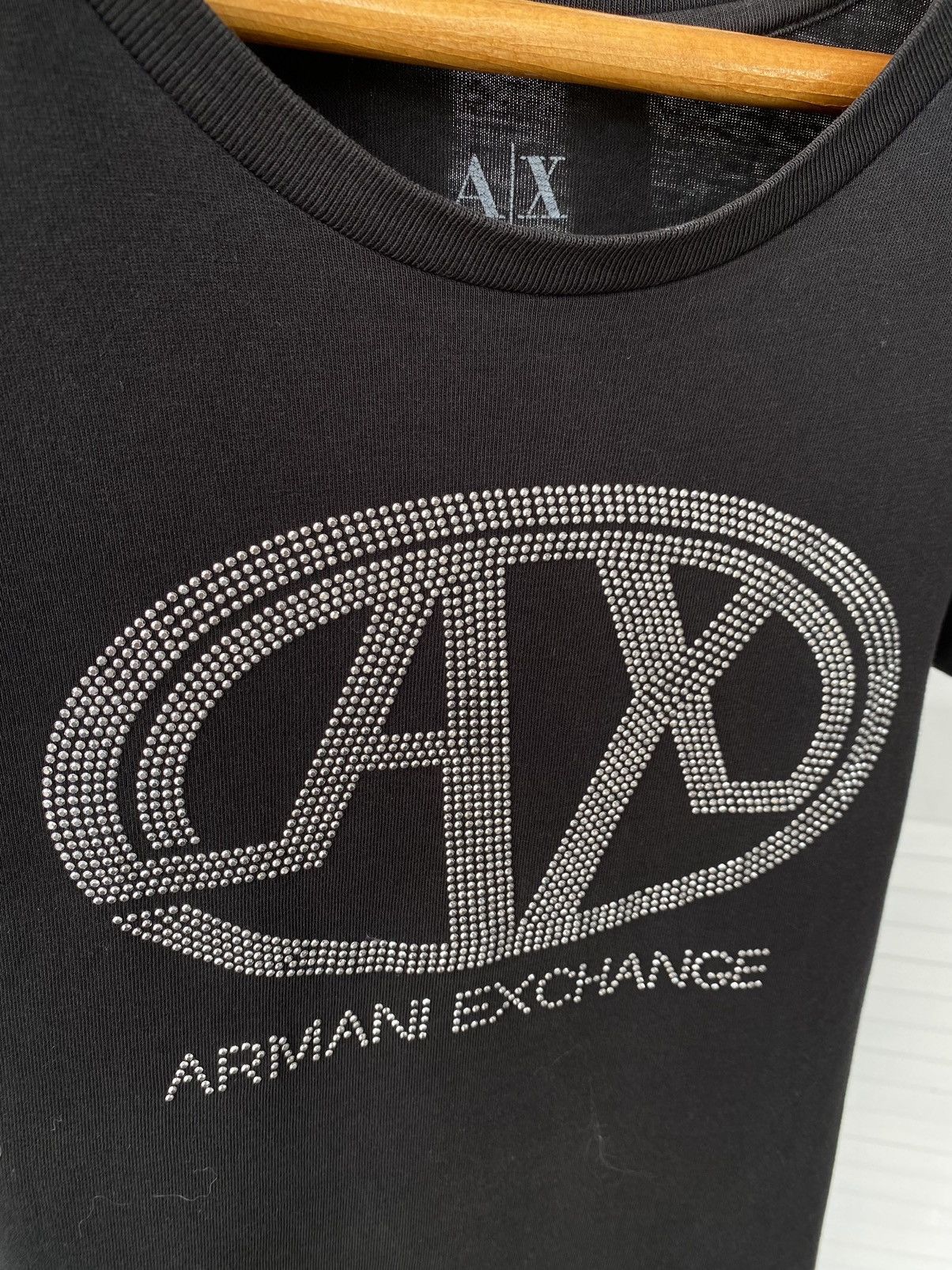 Armani Exchange × Japanese Brand Armani Exchange Rhinestone Crystals Diamante Logo Tee Shirt Size XS / US 0-2 / IT 36-38 - 5 Thumbnail