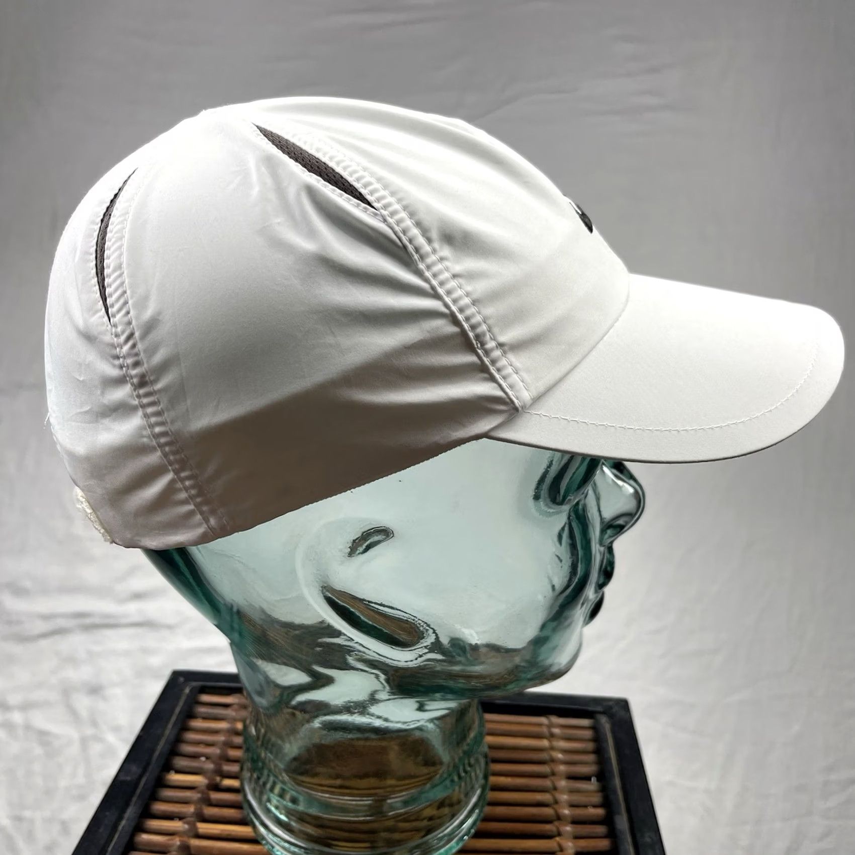 Nike Vintage Nike Hat Cap Mens Adjustable Featherlight Dri Fit Running White Cap Baseball Nike Dusty? Size ONE SIZE - 4 Thumbnail