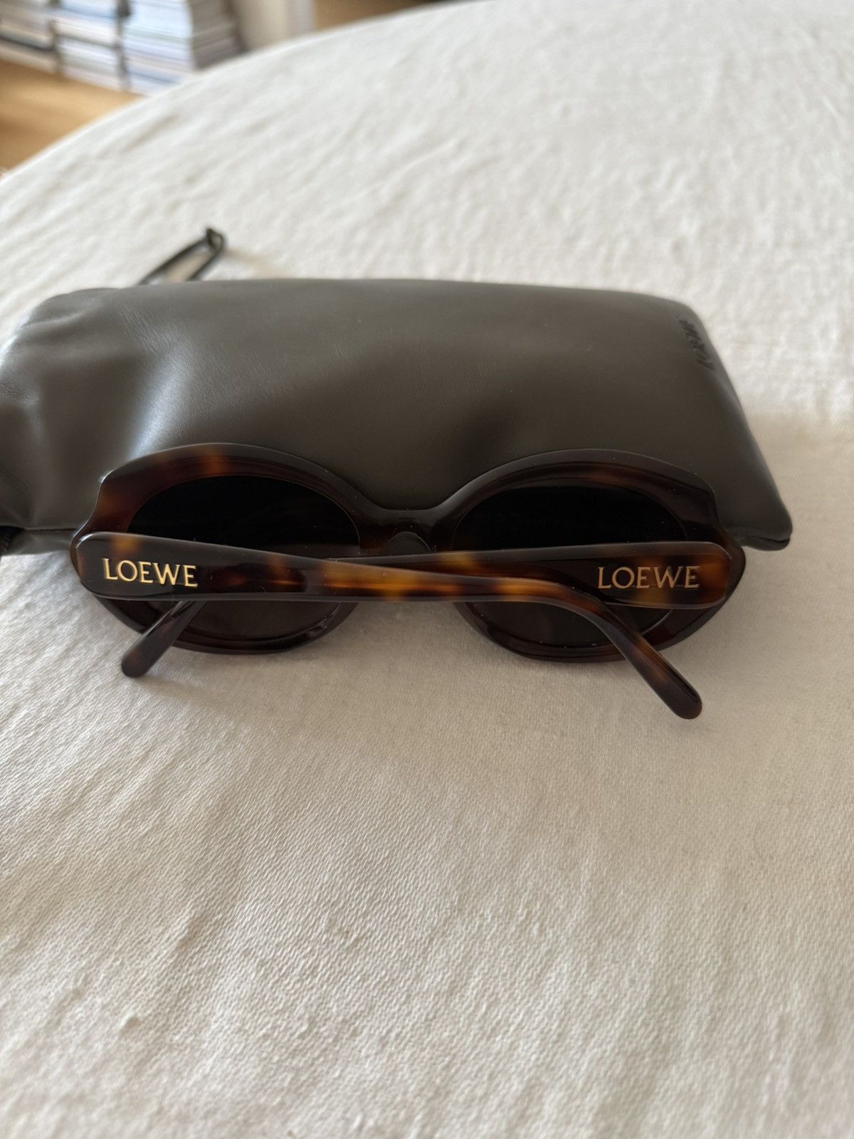 Loewe Loewe Oval Turtle sunglasses Size ONE SIZE - 2 Thumbnail