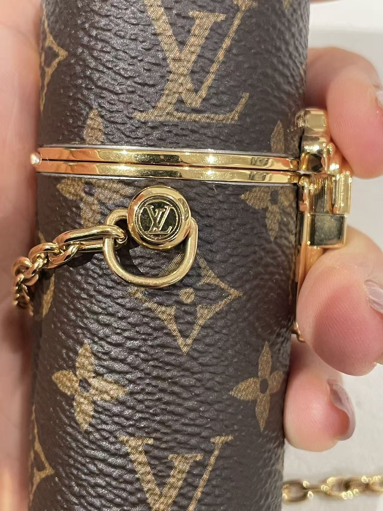 Louis Vuitton Louis Vuitton Printed Lipstick Bag Size ONE SIZE - 7 Thumbnail