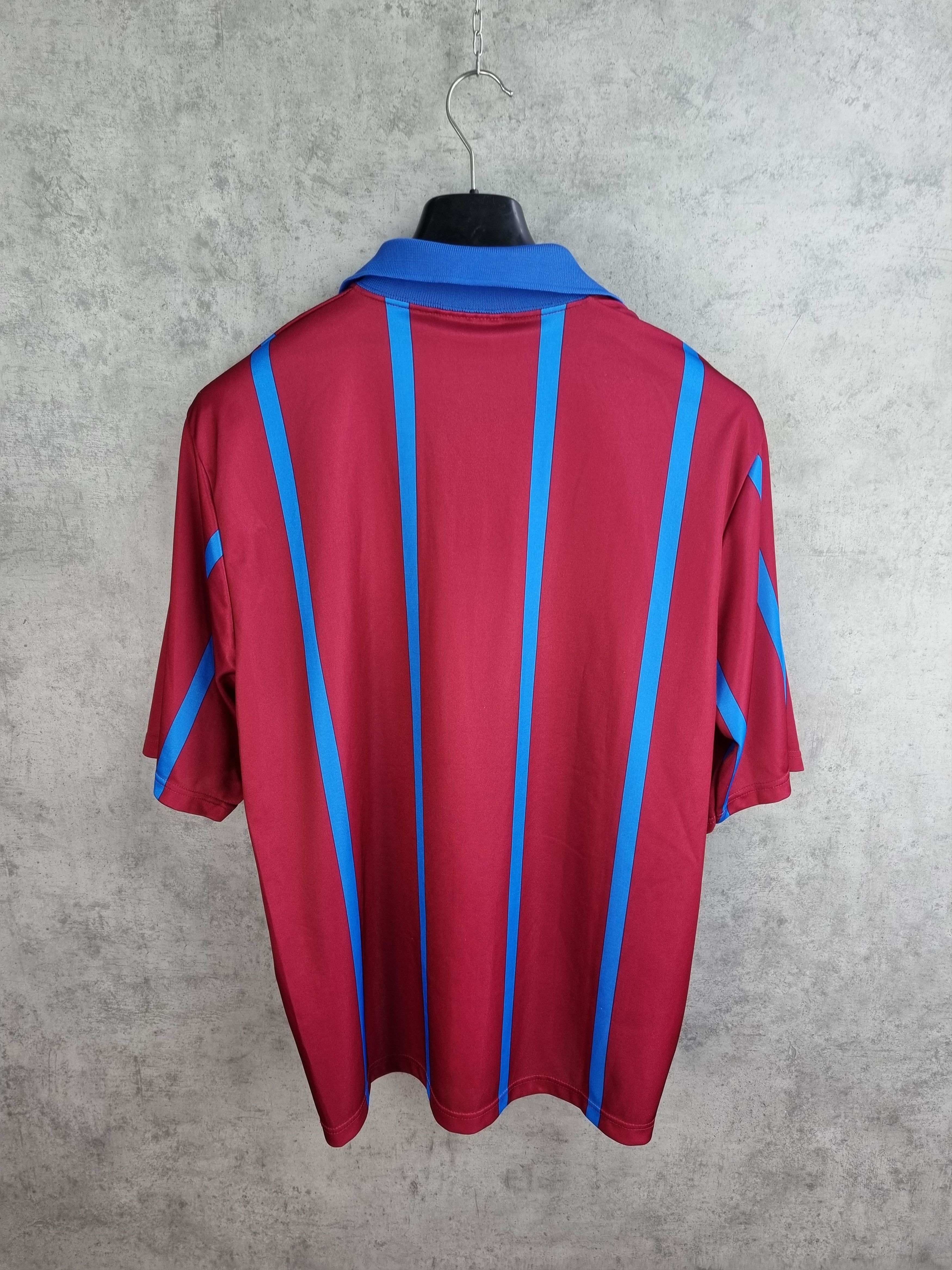 Asics × Vintage Aston Villa F.C. Prepared Vintage Jersey Size US L / EU 52-54 / 3 - 4 Thumbnail