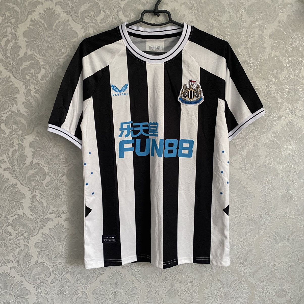 Band Tees Newcastle United Home Jersey 22/23 Size US M / EU 48-50 / 2 - 1 Thumbnail