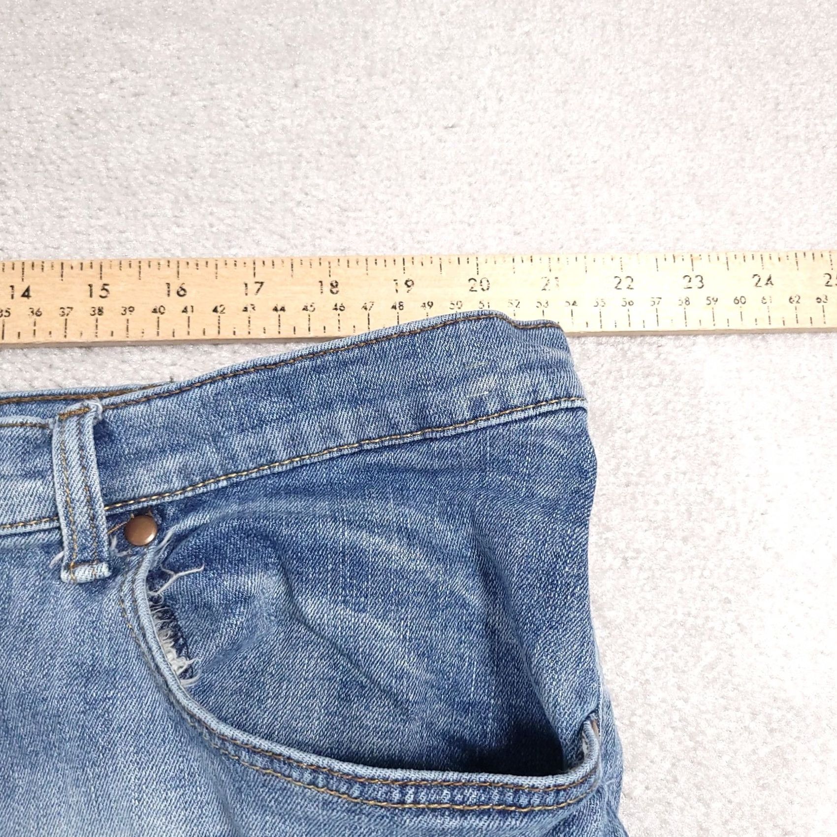 Wrangler Wrangler 5 Star Jeans Mens 42x30 Medium Wash Denim 5 Pocket Classic Straight Size US 42 / EU 58 - 7 Thumbnail
