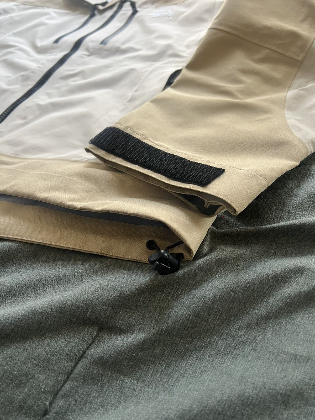 Goretex × Stussy Stussy Goretex Guide Shell Jacket Size Medium Size US M / EU 48-50 / 2 - 5 Thumbnail