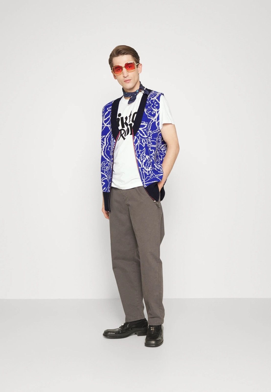 Viktor & Rolf !DS! SS23 Viktor & Rolf Jacquard Spencer Blue Knit Vest Size US M / EU 48-50 / 2 - 4 Thumbnail