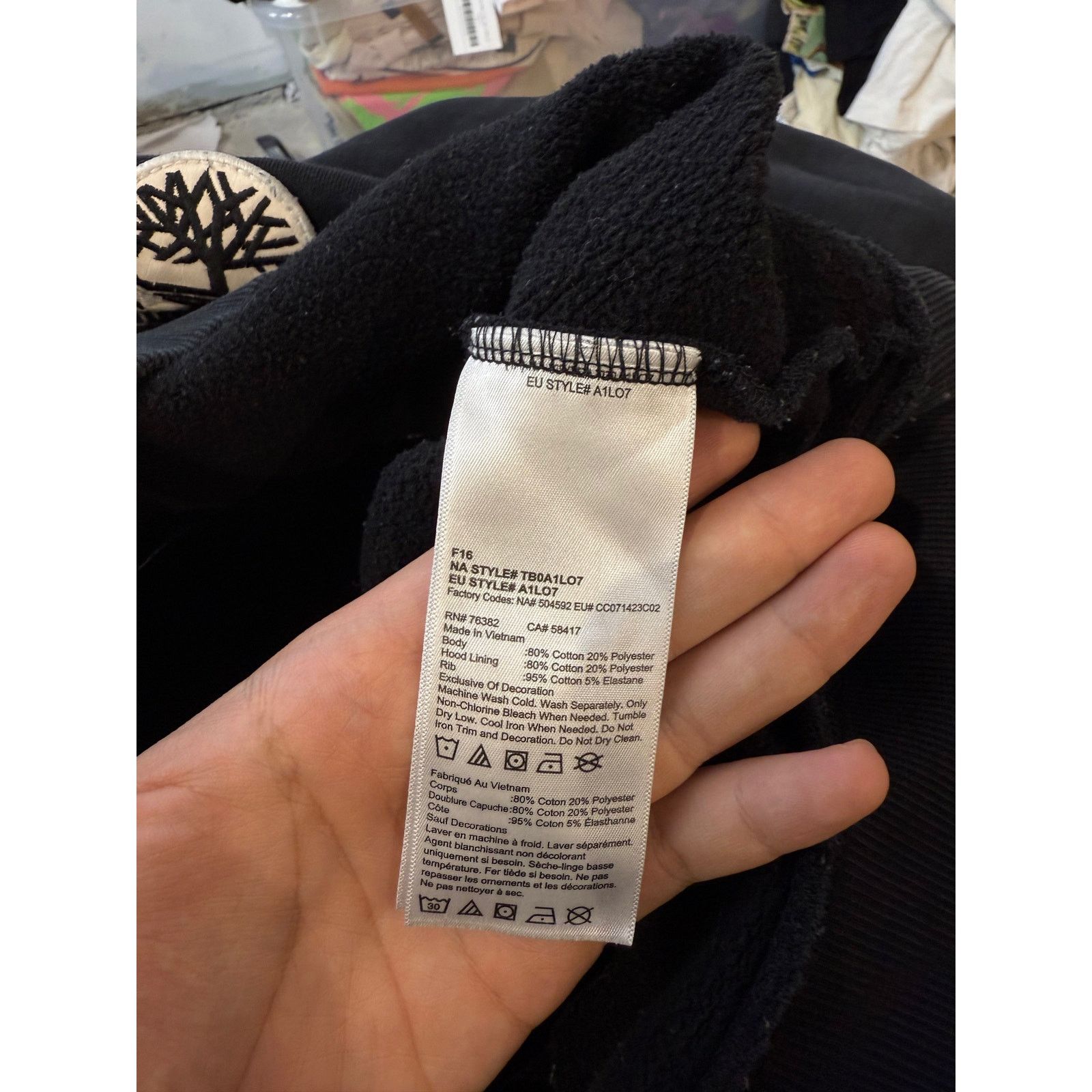 Supreme Supreme Timberland Hoodie Used Medium Size US M / EU 48-50 / 2 - 5 Thumbnail