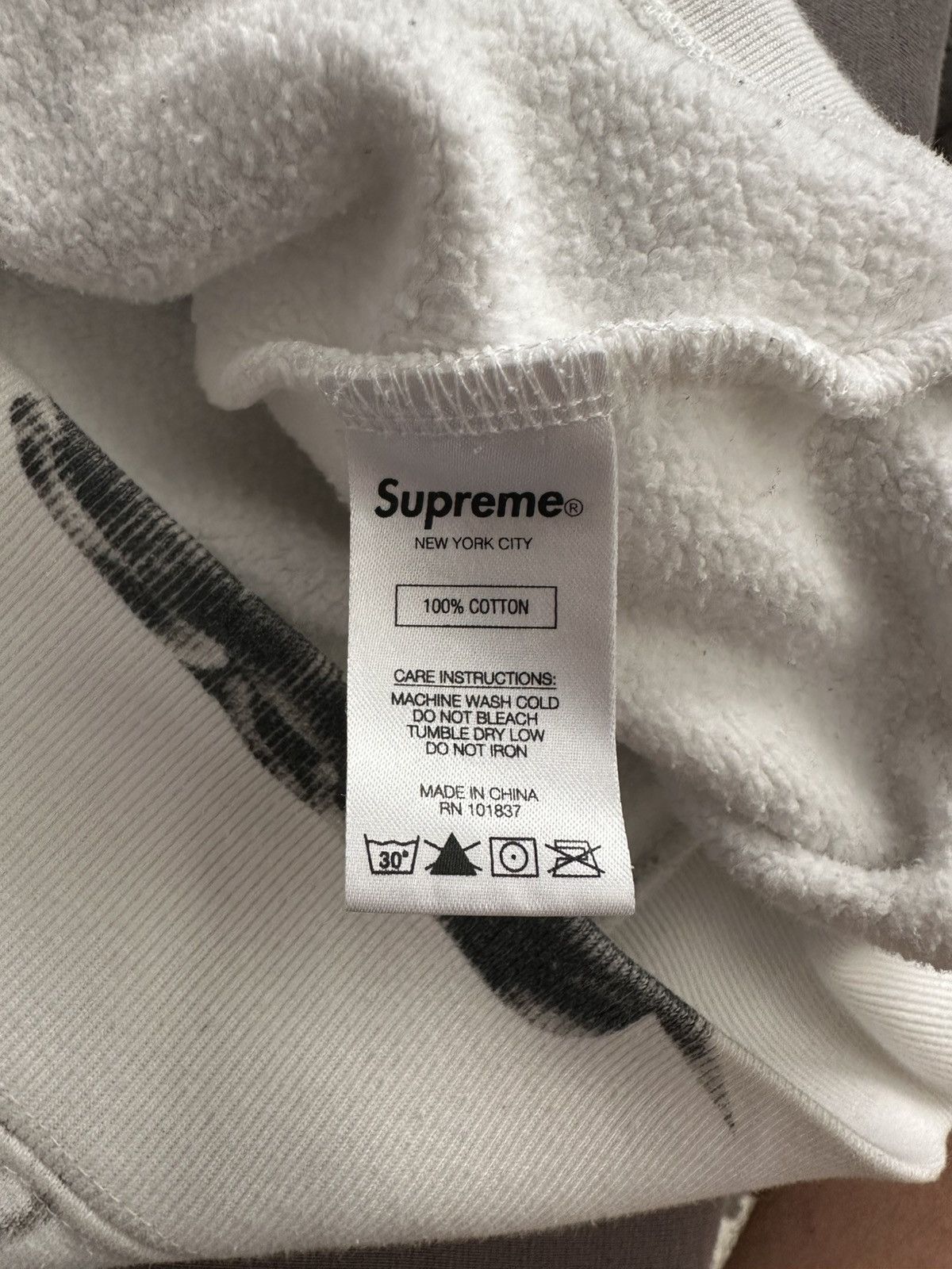 Supreme Supreme Studded Collar Hoodie White FW20 Size US S / EU 44-46 / 1 - 8 Thumbnail