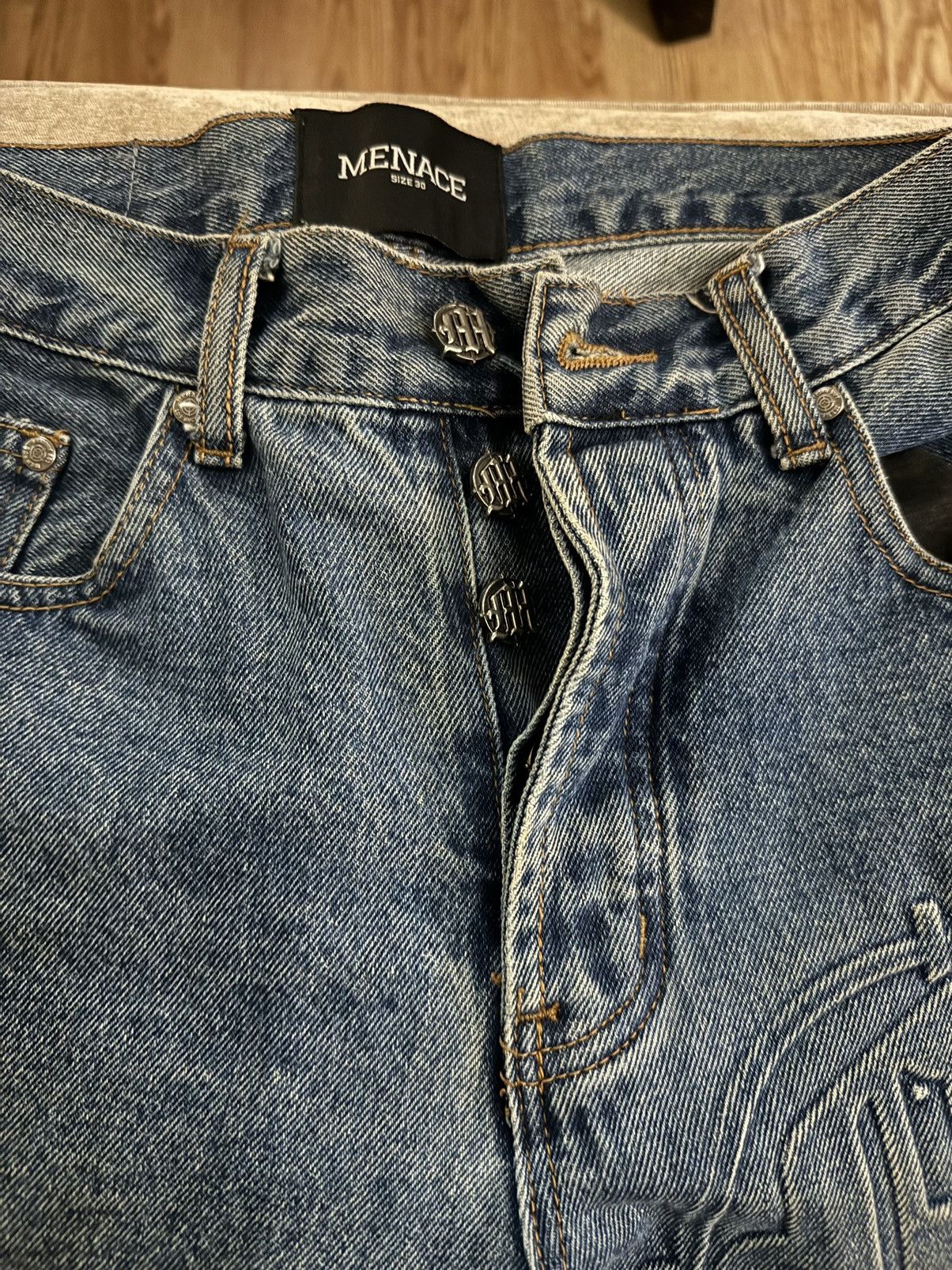 Menace MENACE LA EMBOSSED TARGET LOGO DENIM PANTS Size US 28 / EU 44 - 5 Thumbnail